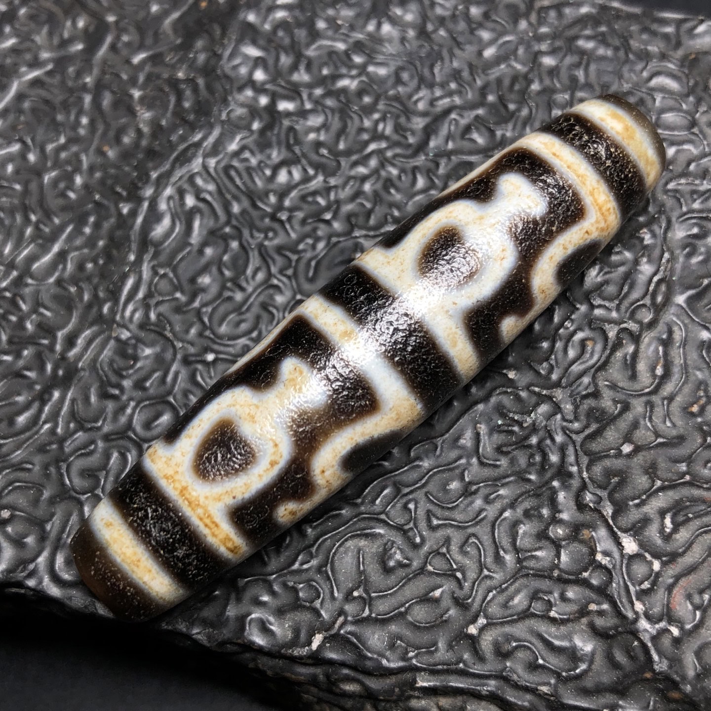 Chinese Natural Agate DZI Beads