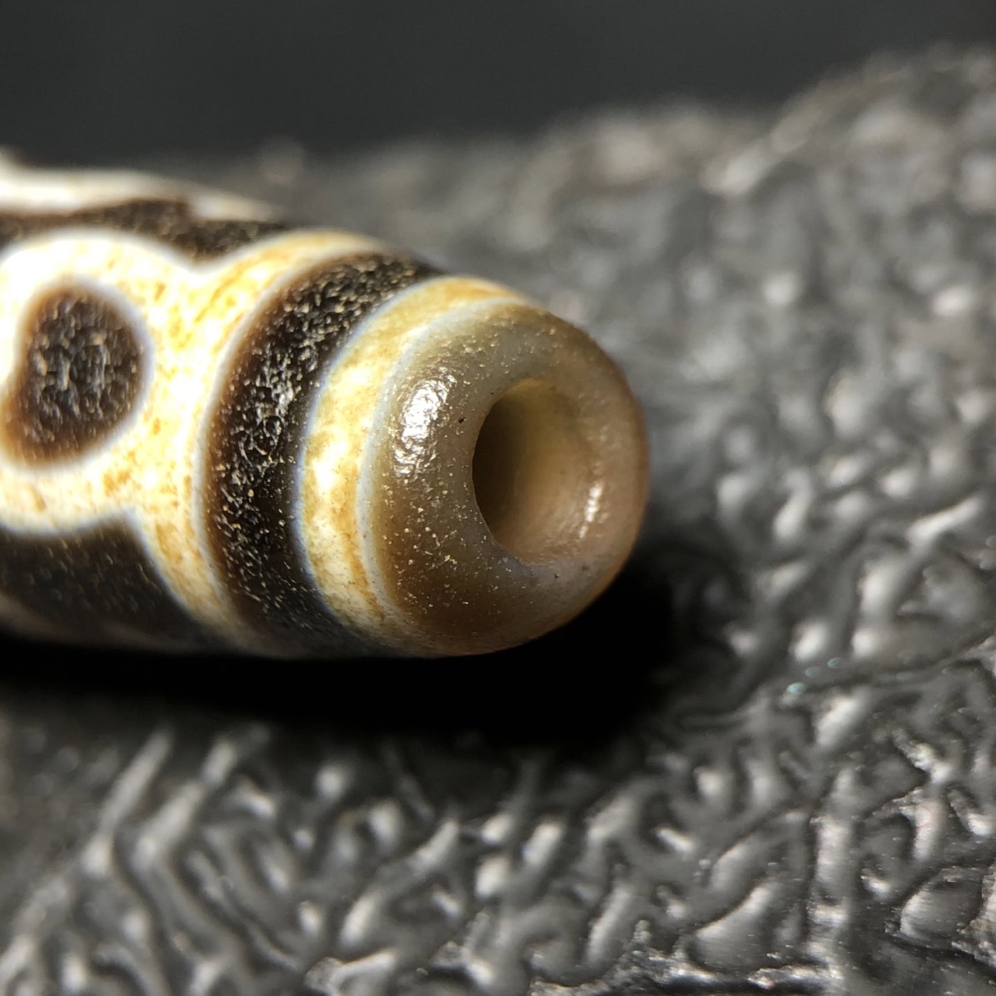 Chinese Natural Agate DZI Beads