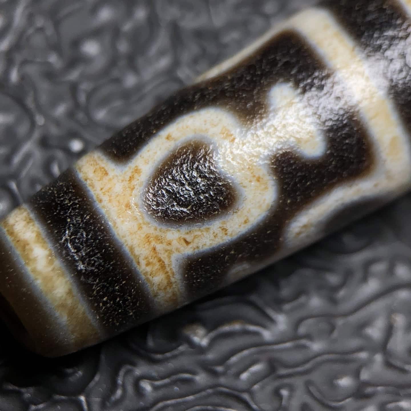 Chinese Natural Agate DZI Beads