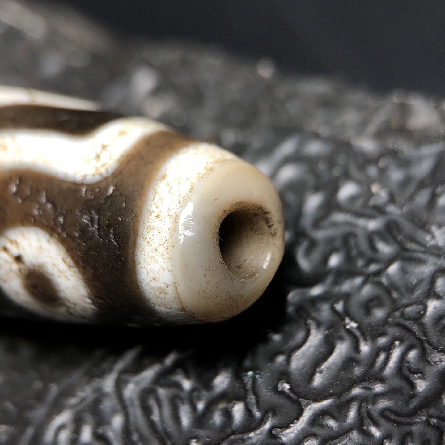 Chinese Natural Agate DZI Beads