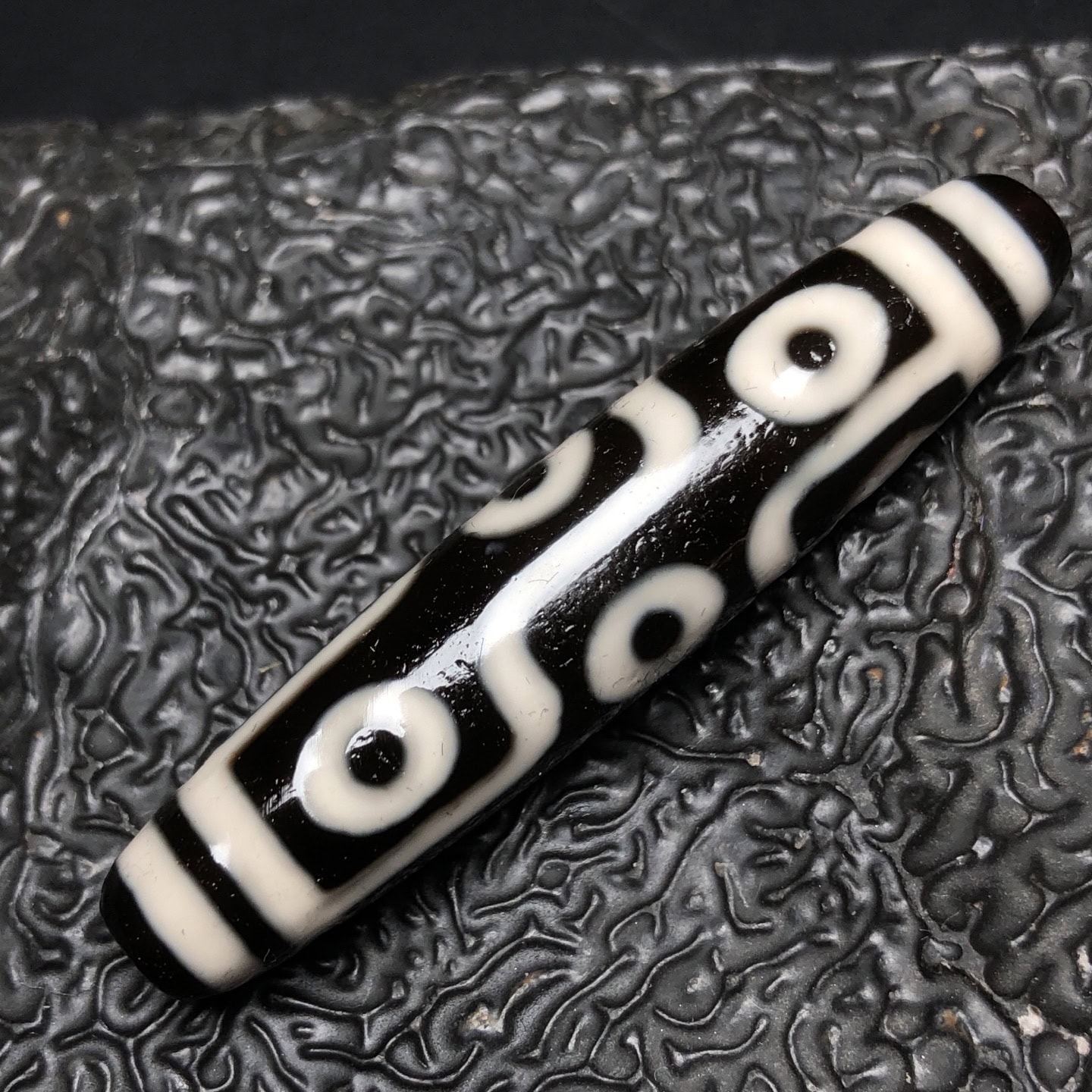 Chinese Natural Agate DZI Beads