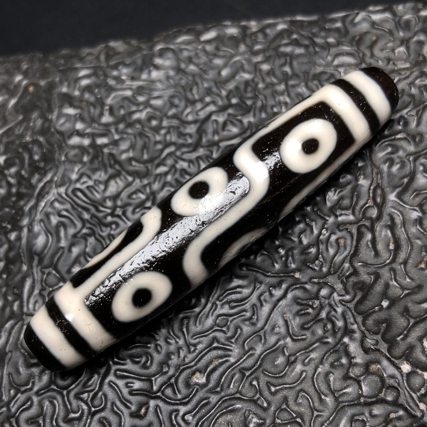 Chinese Natural Agate DZI Beads