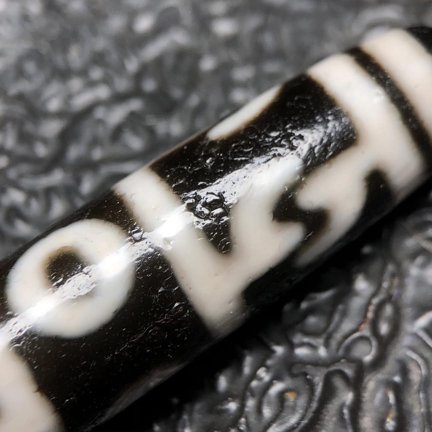 Chinese Natural Agate DZI Beads