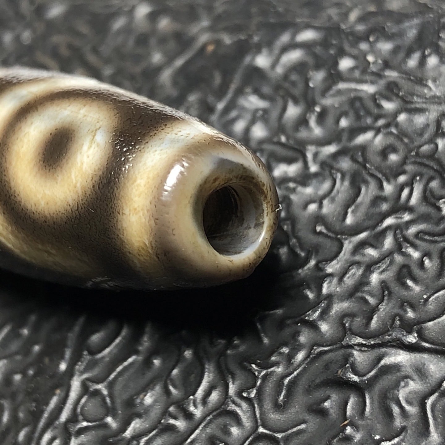 Chinese Natural Agate DZI Beads