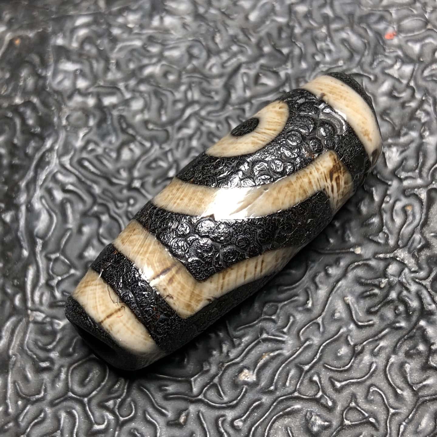 Chinese Natural Agate DZI Beads