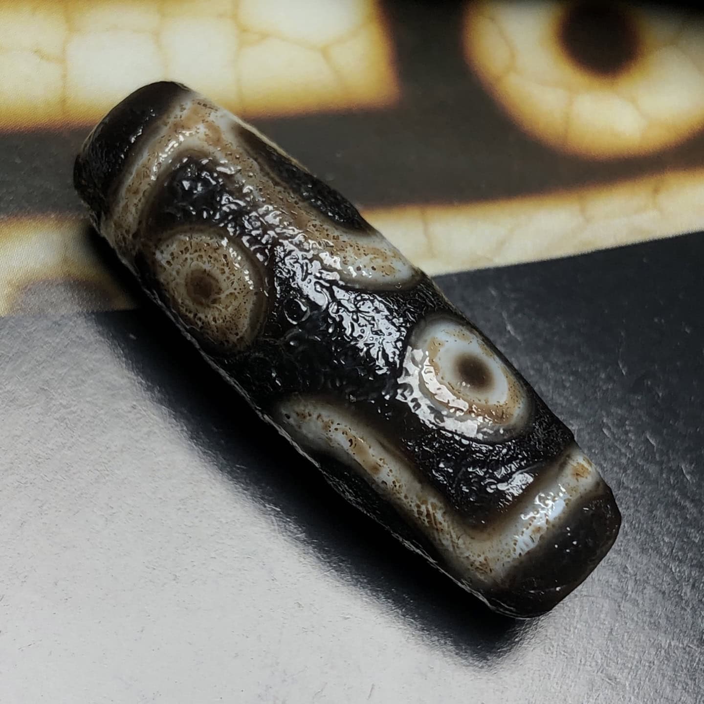 Chinese Natural Agate DZI Beads