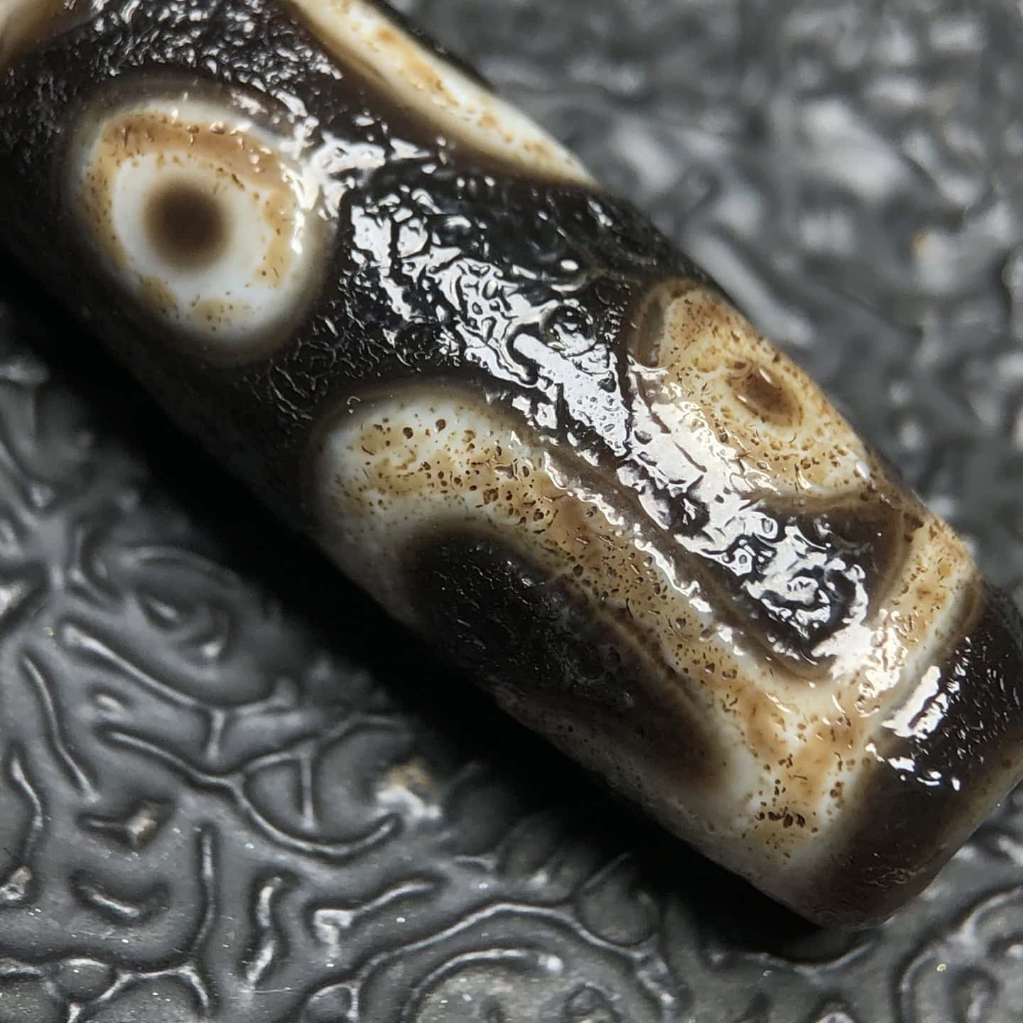 Chinese Natural Agate DZI Beads