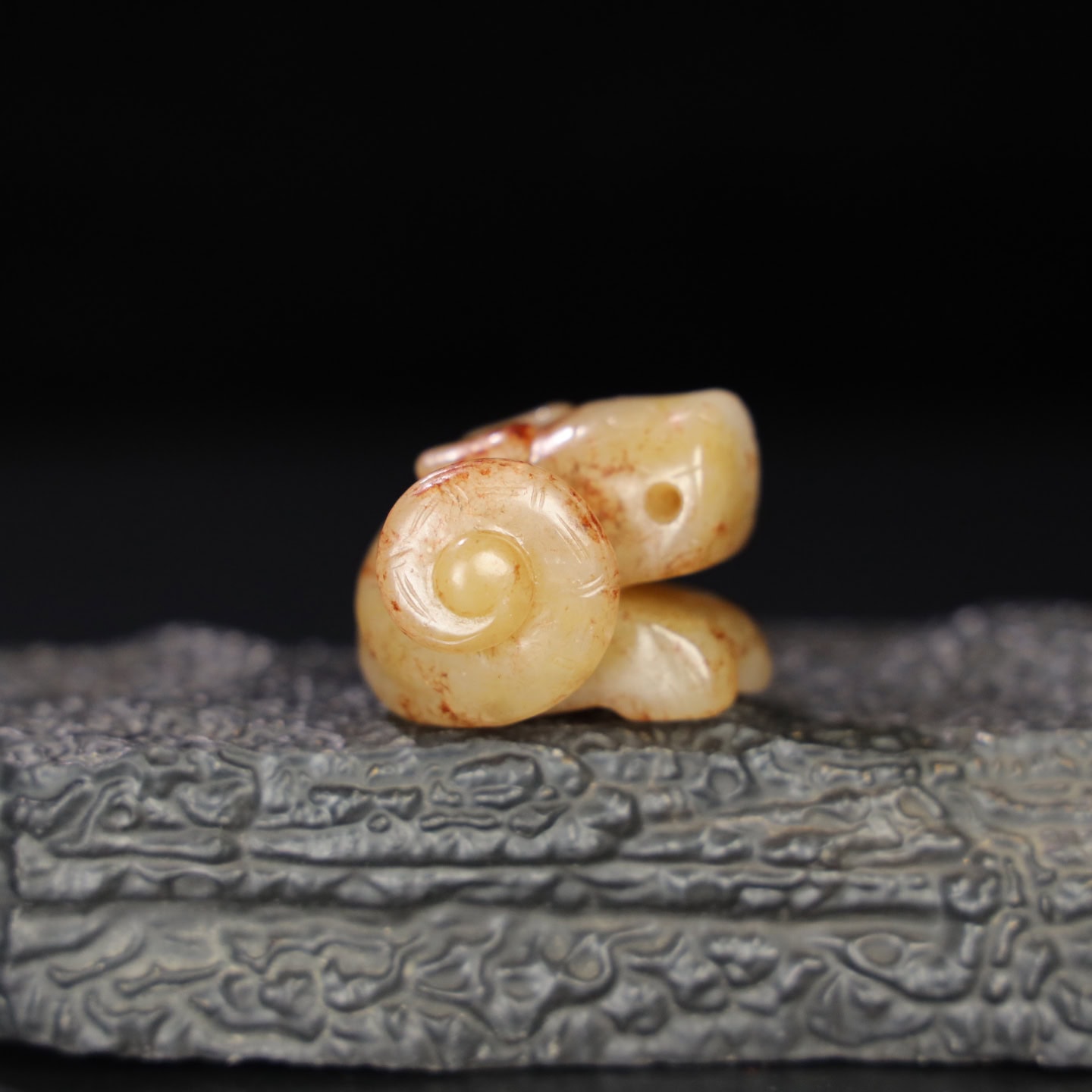 Chinese Natural Jade Carved Curly-tailed Dragon