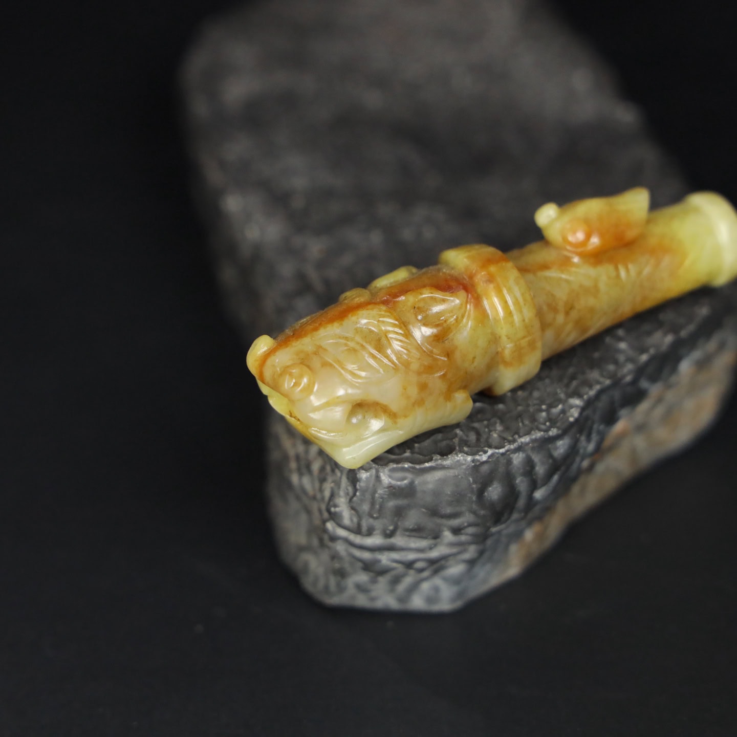 Chinese Natural Jade Carved cigarette holder