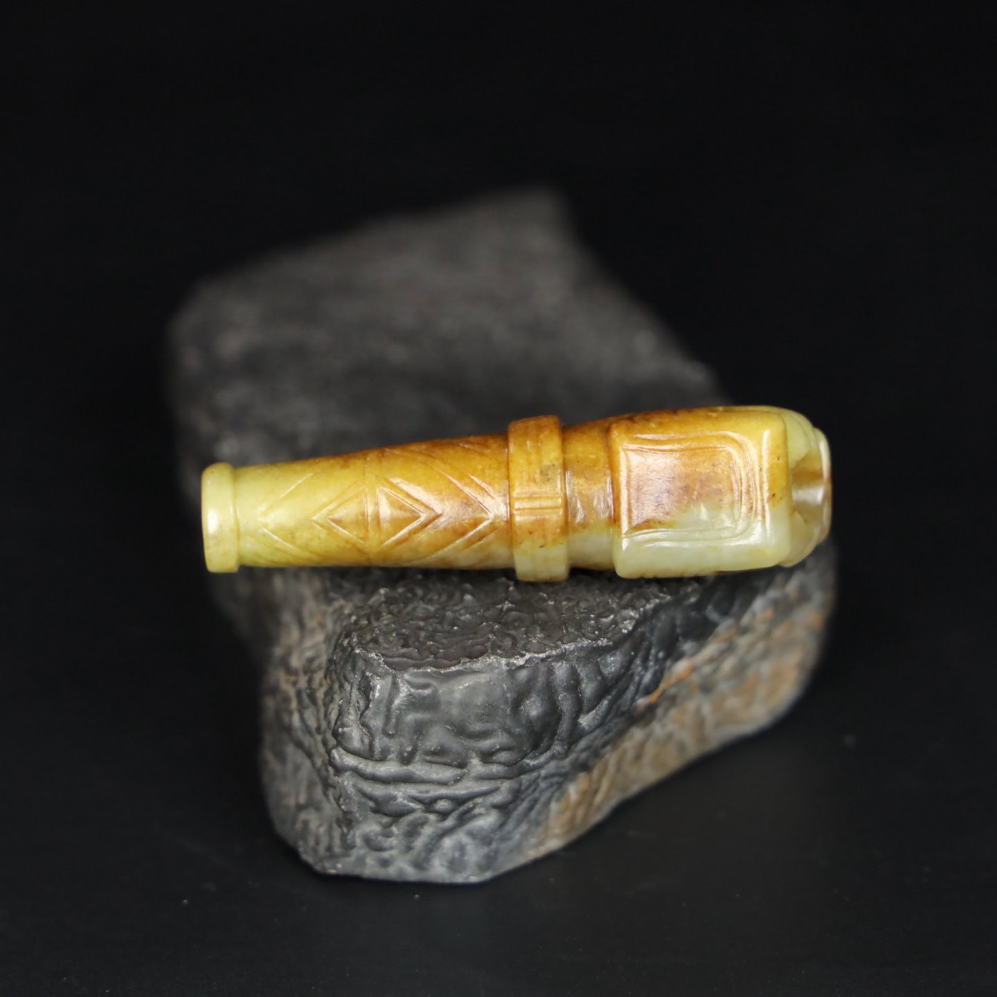 Chinese Natural Jade Carved cigarette holder