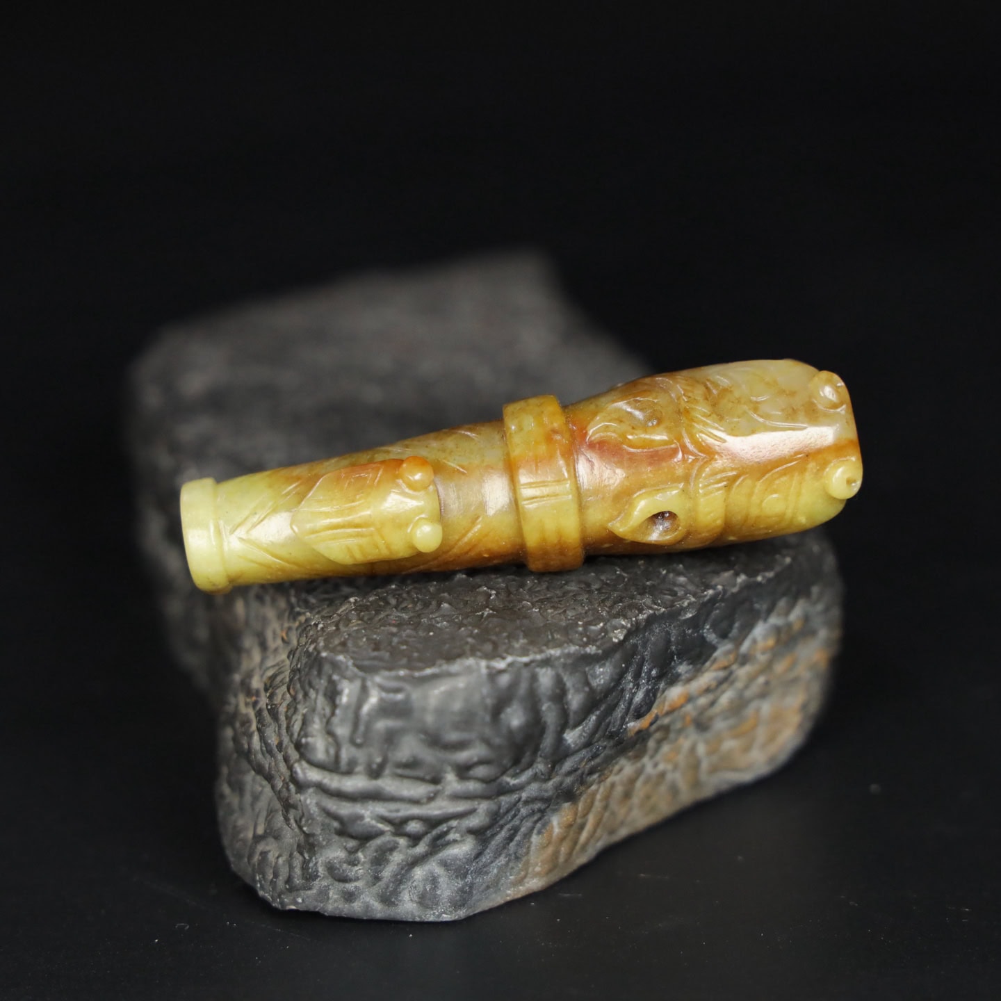 Chinese Natural Jade Carved cigarette holder