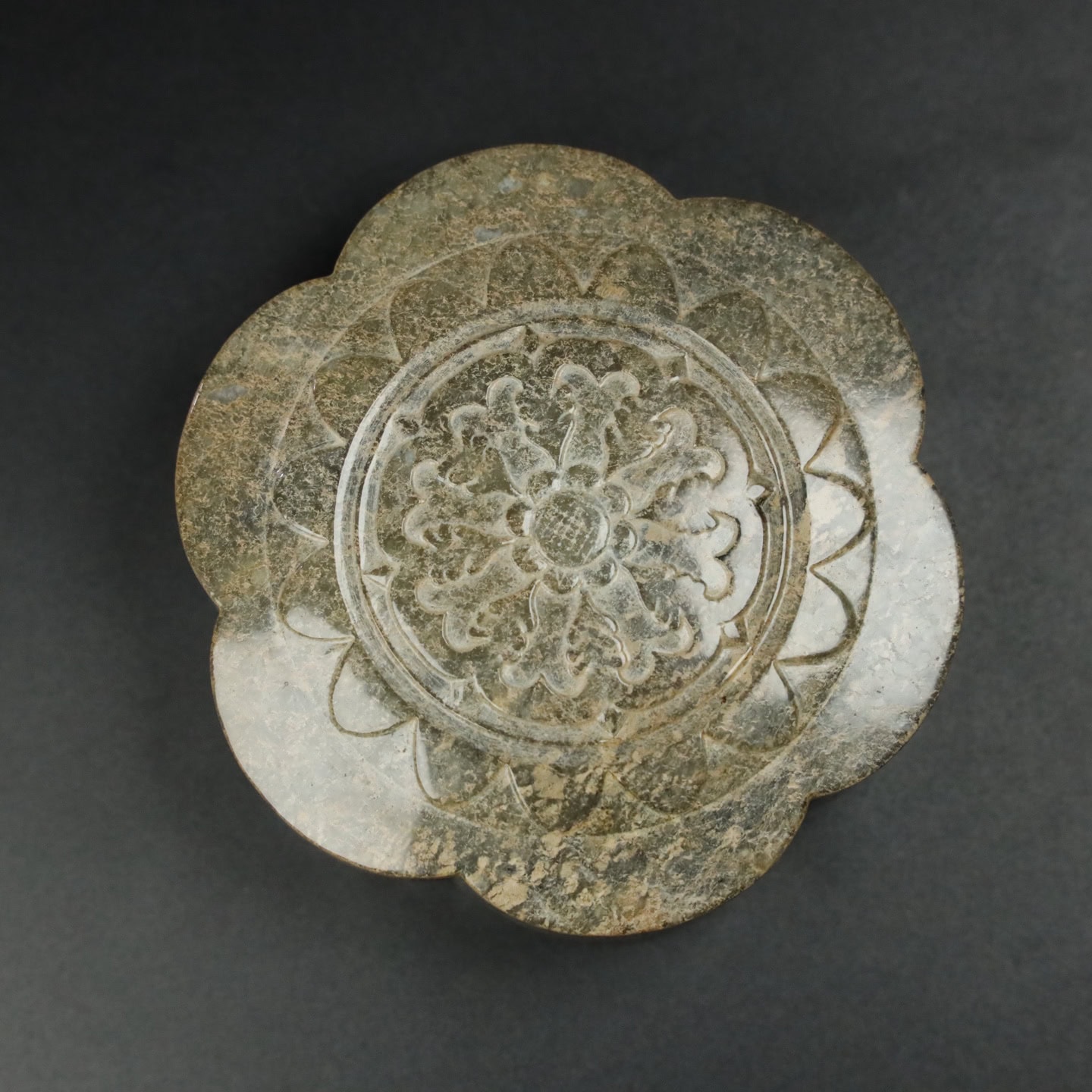 Chinese Natural Jade Carved Box