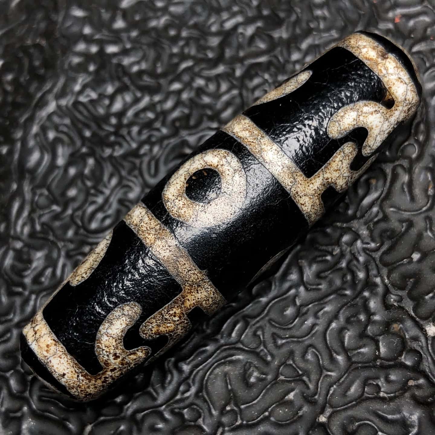 Chinese Natural Agate DZI Beads