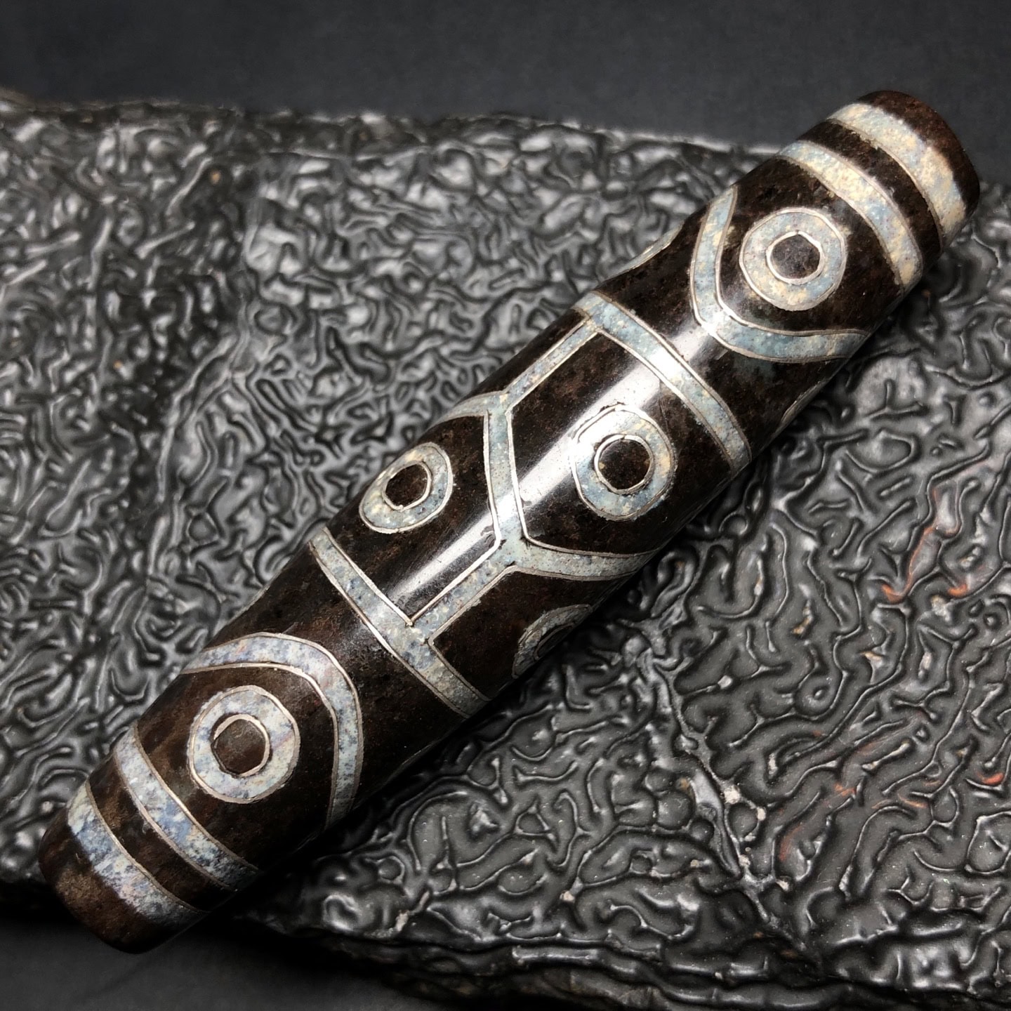 Chinese Natural Agate DZI Beads