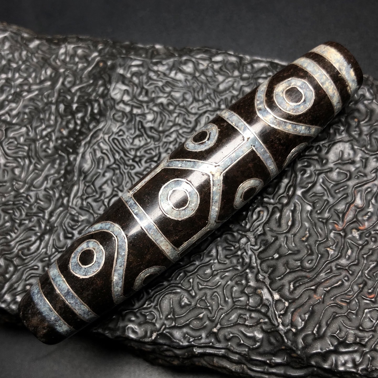 Chinese Natural Agate DZI Beads
