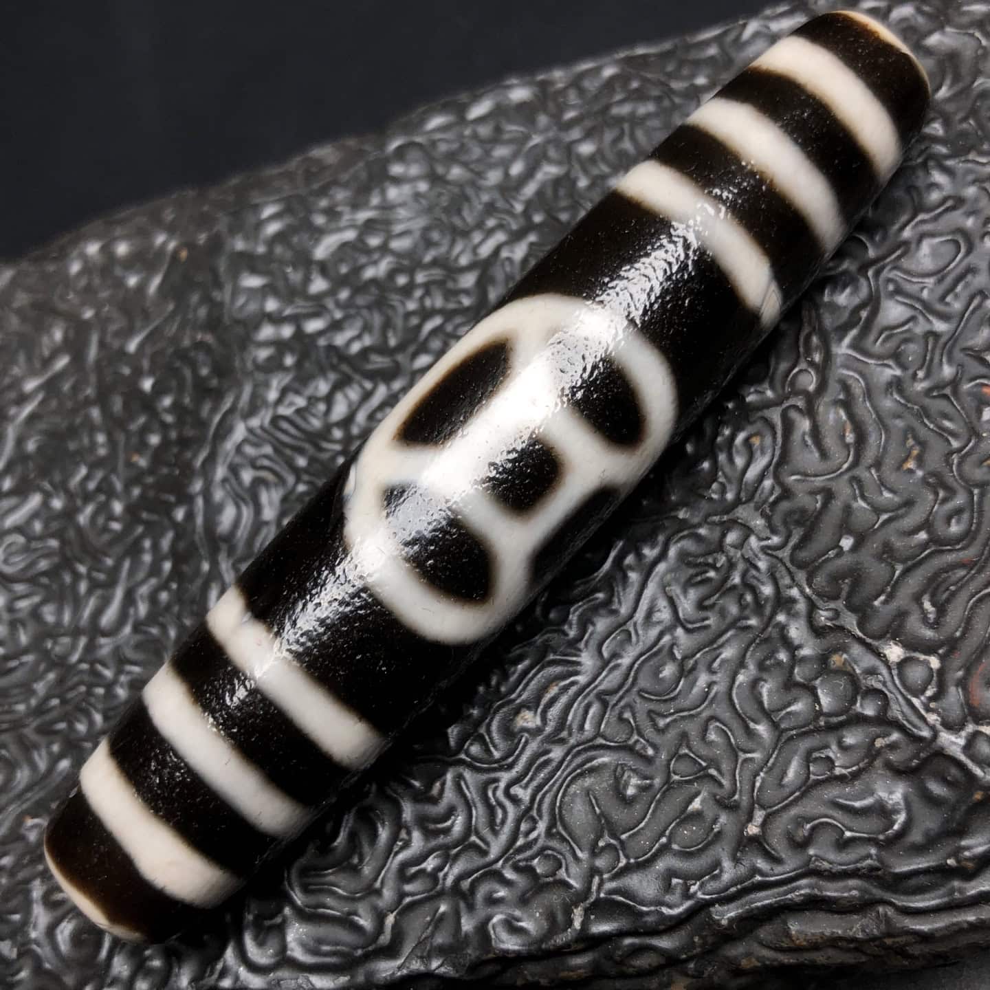 Chinese Natural Agate DZI Beads