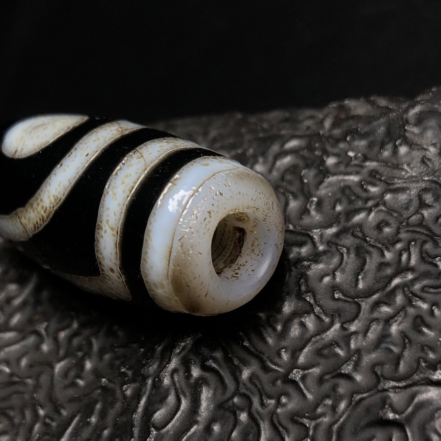 Chinese Natural Agate DZI Beads