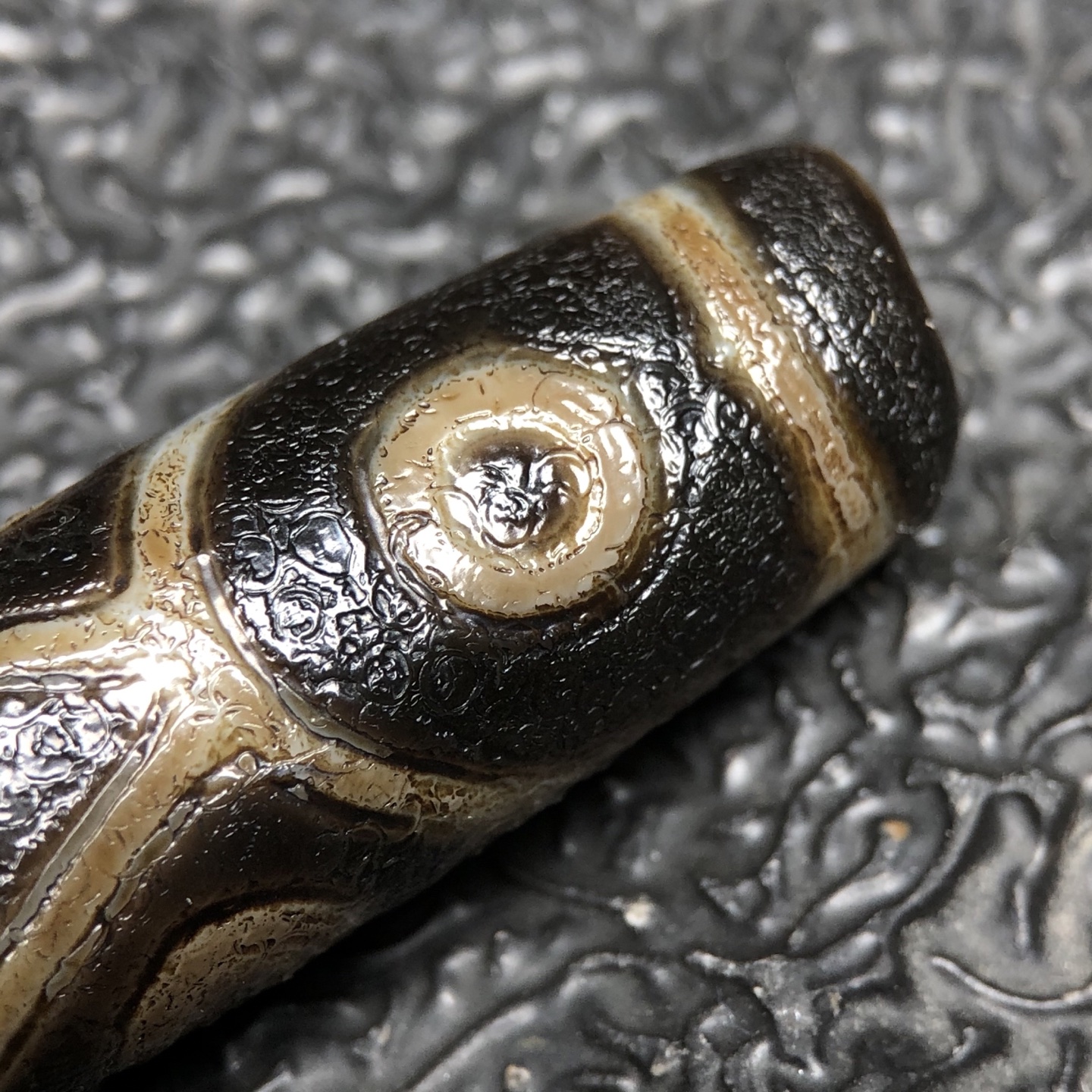 Chinese Natural Agate DZI Beads