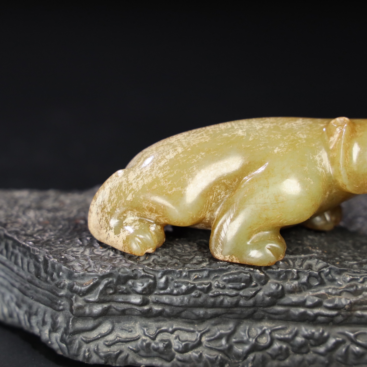 Chinese Natural Jade Carved Bear