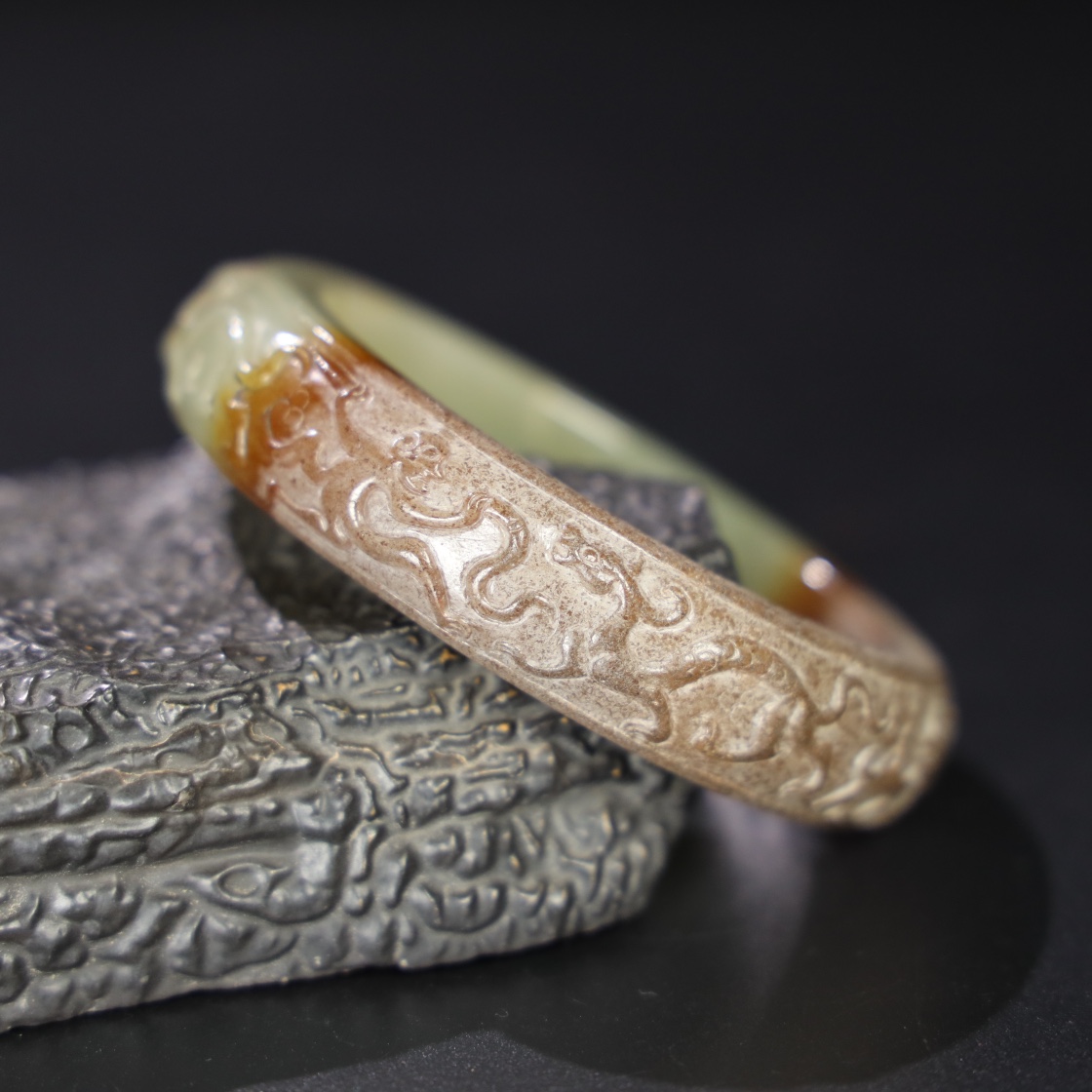 Chinese Natural Jade Carved Bracelet