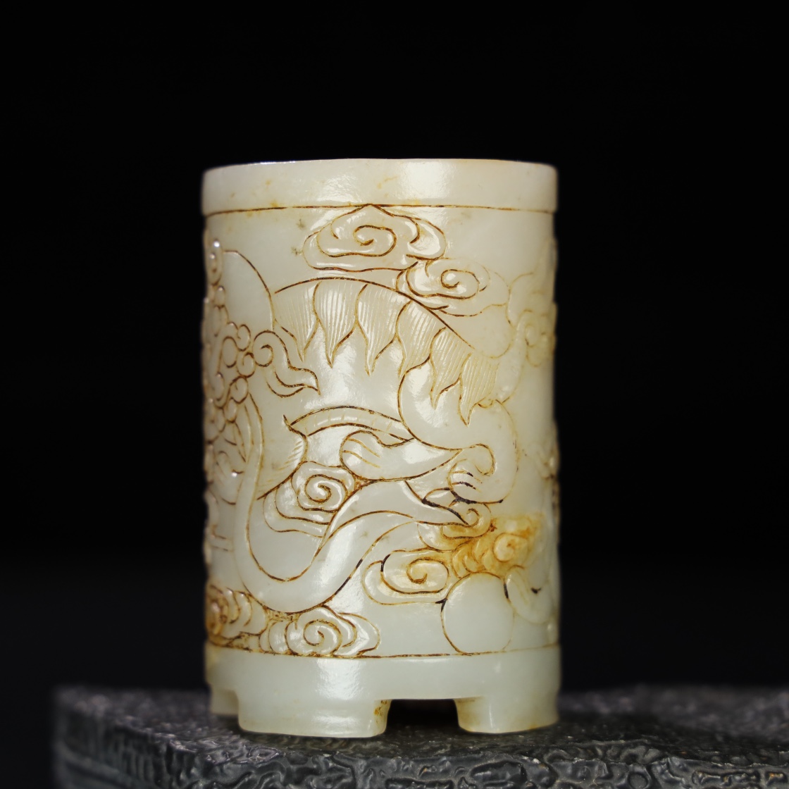 Chinese Natural Jade Carved Pen Holder