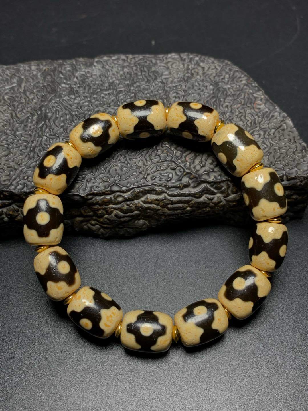 Chinese Natural Agate bracelets