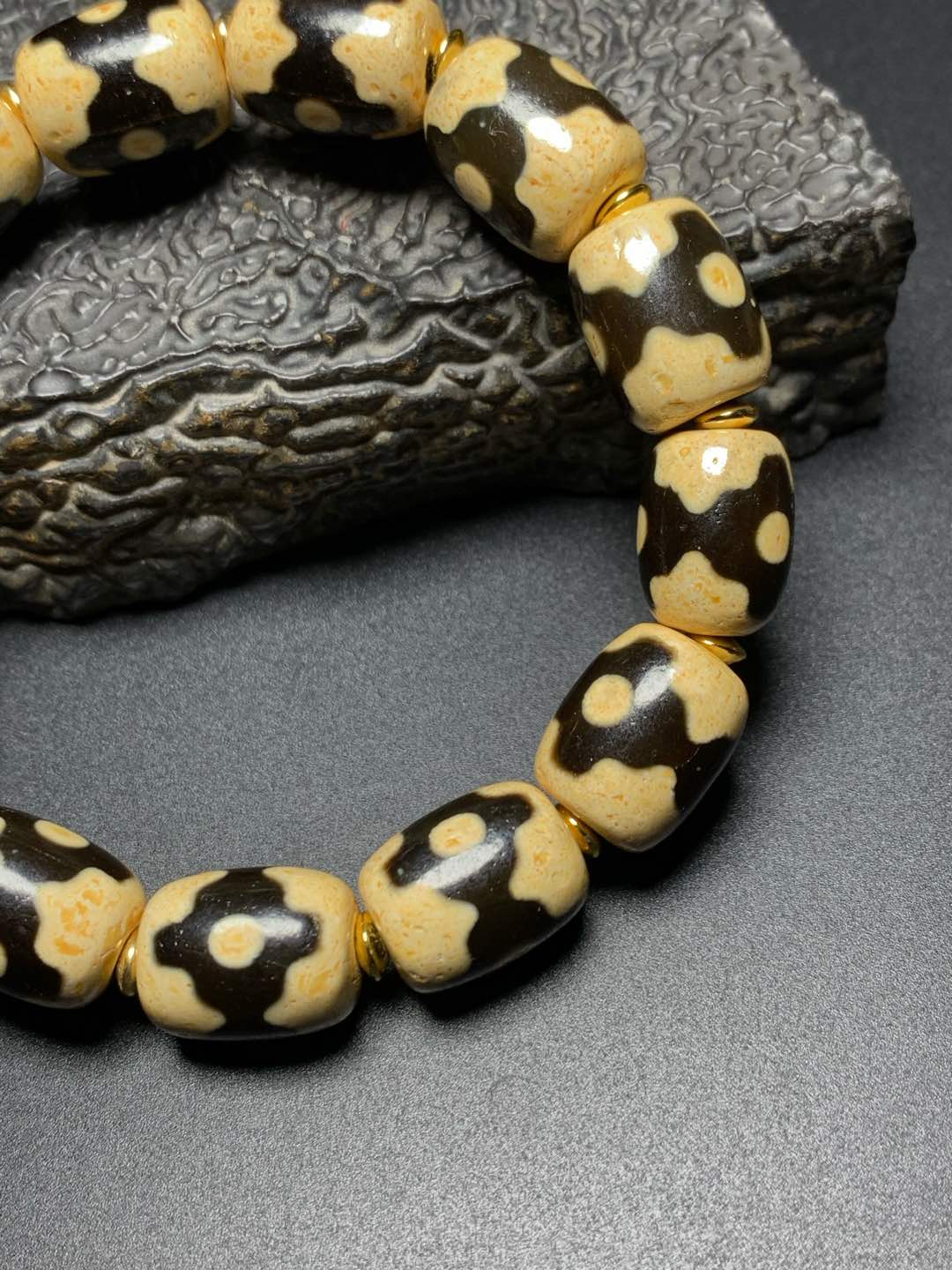 Chinese Natural Agate bracelets