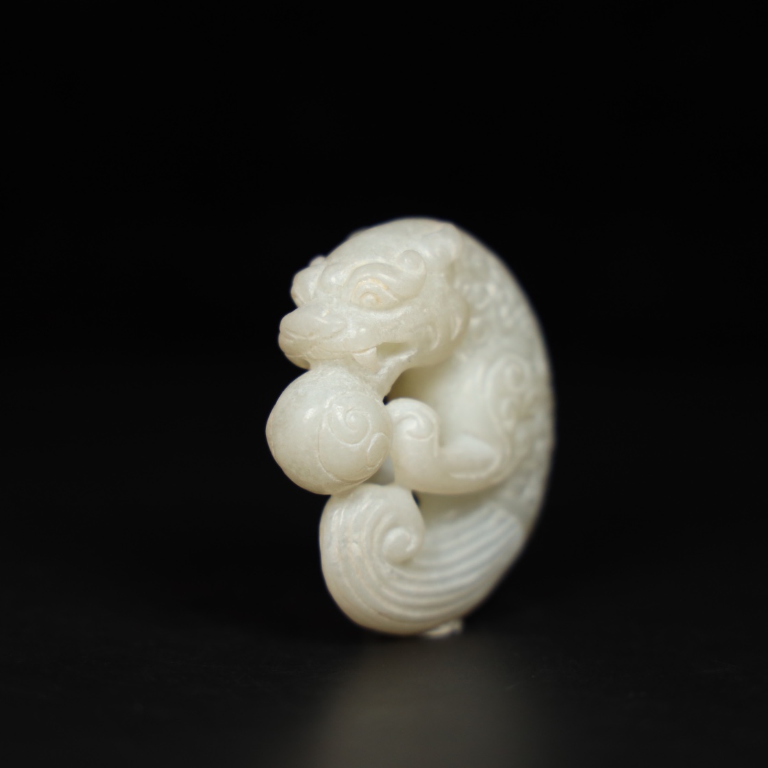 Chinese Natural Jade Carved Dragon Handles
