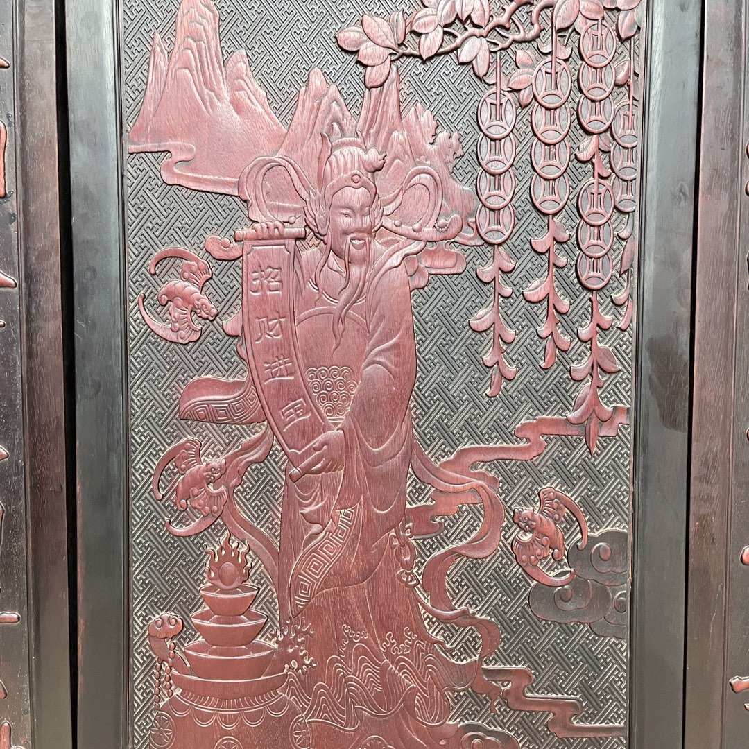 Qing Dynasty Rosewood Three-piece set fully carved and embossed single-board nave