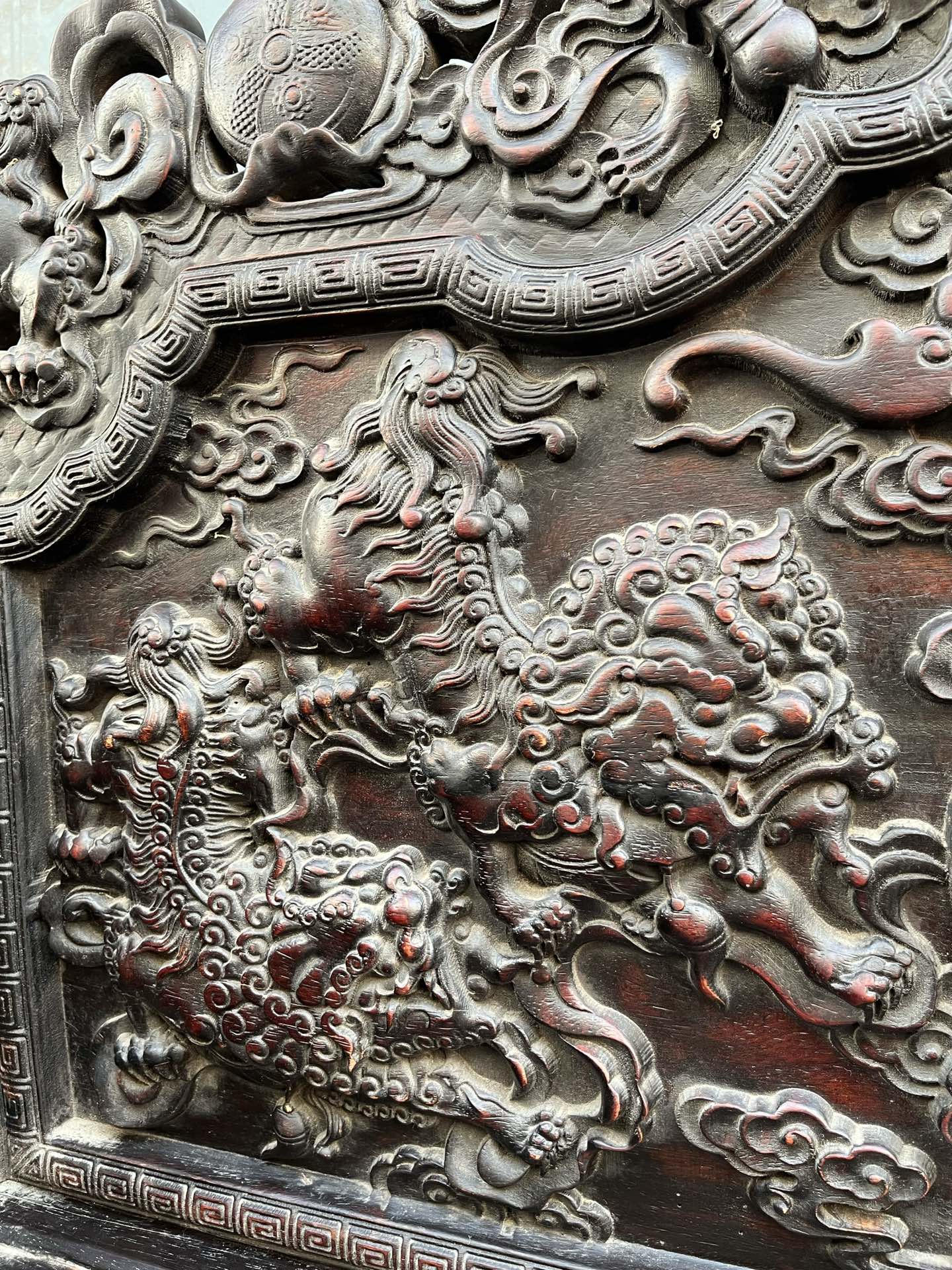 Qing Dynasty Red Sandalwood Cloud Dragon Throne