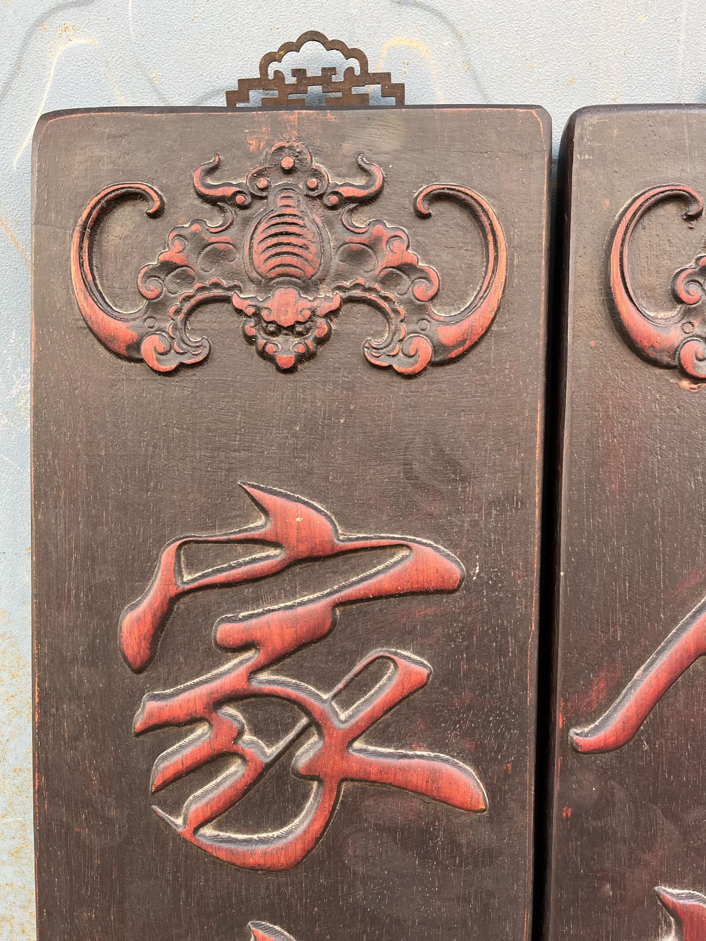 Qing Dynasty Red Sandalwood fully carved relief single-board couplets