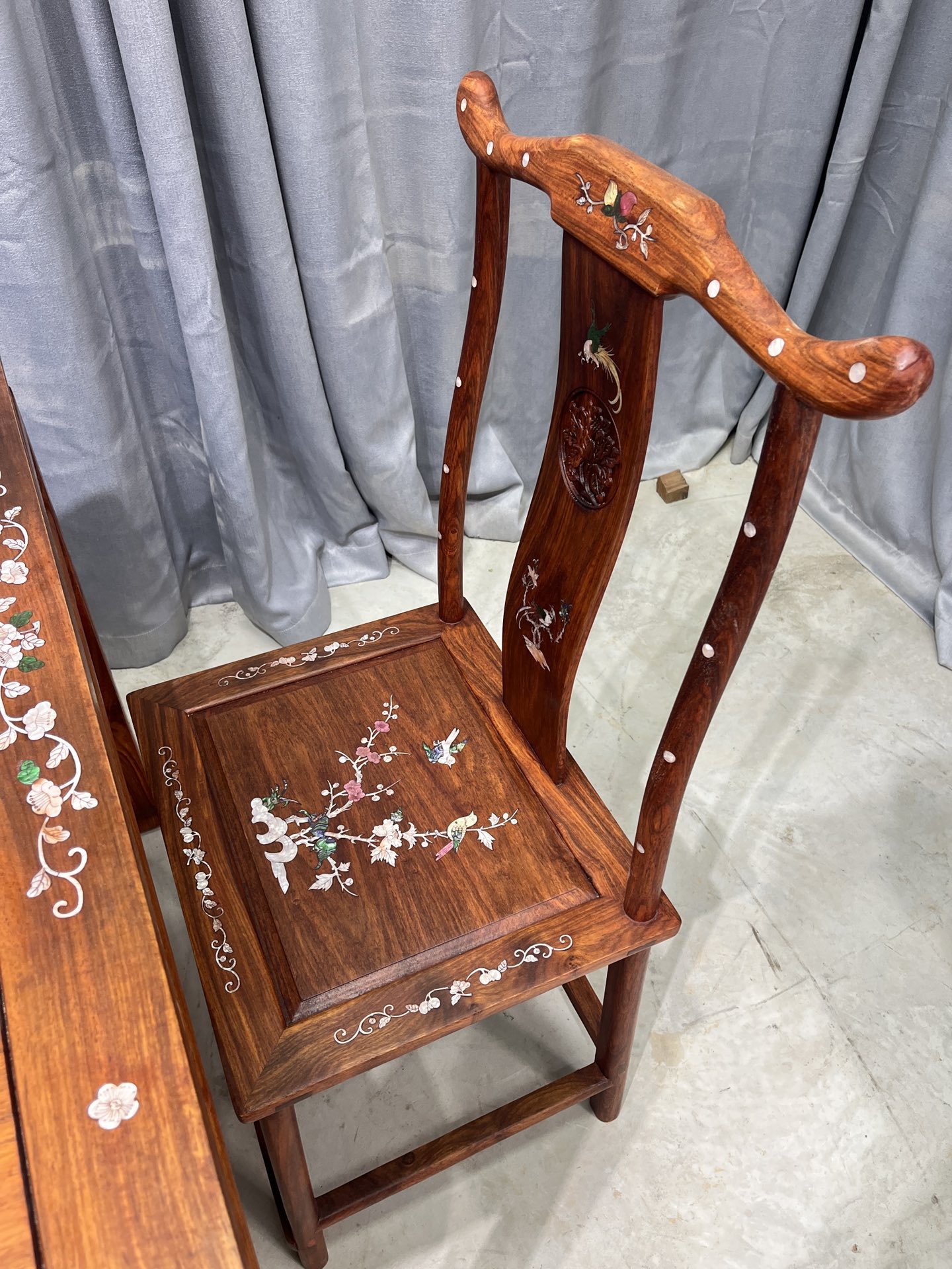 Qing Dynasty Rosewood Five-piece inlaid shell dining Tables and chair set