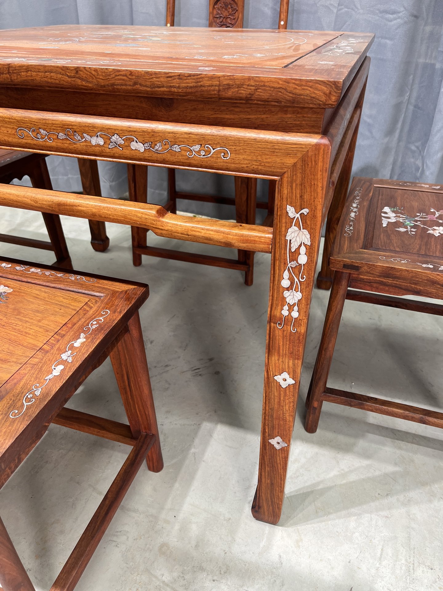 Qing Dynasty Rosewood Five-piece inlaid shell dining Tables and chair set