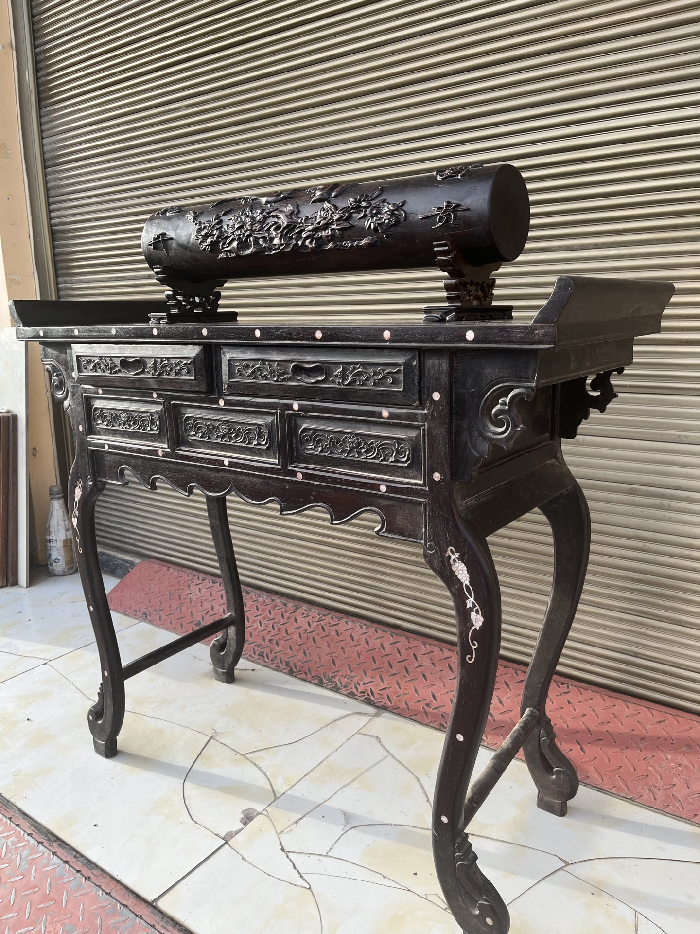 Qing Dynasty Rosewood covered with Venus ox hair pattern smooth polishing colored shell case
