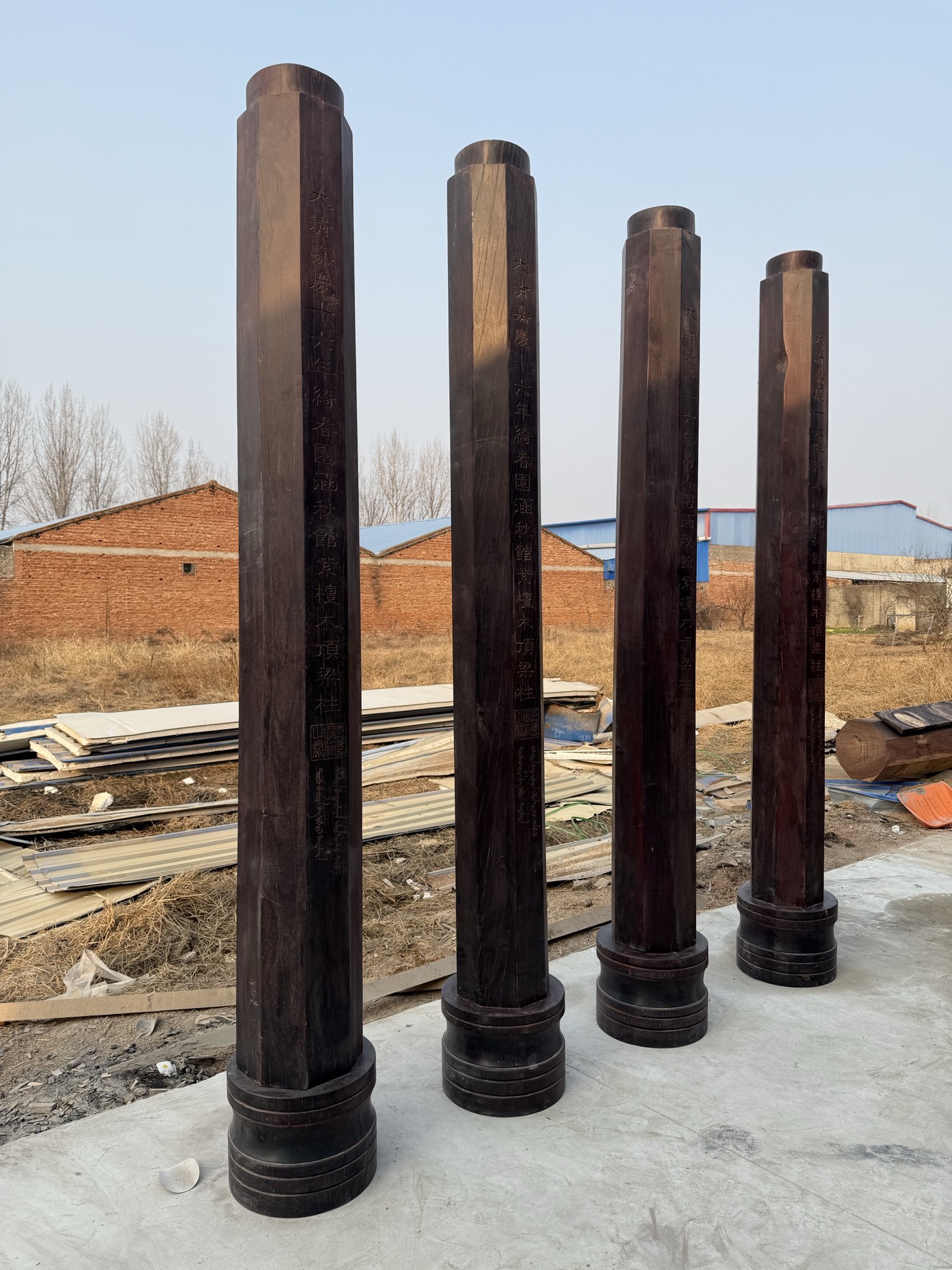 Qing Dynasty Sandalwood octagonal hand-carved pillars