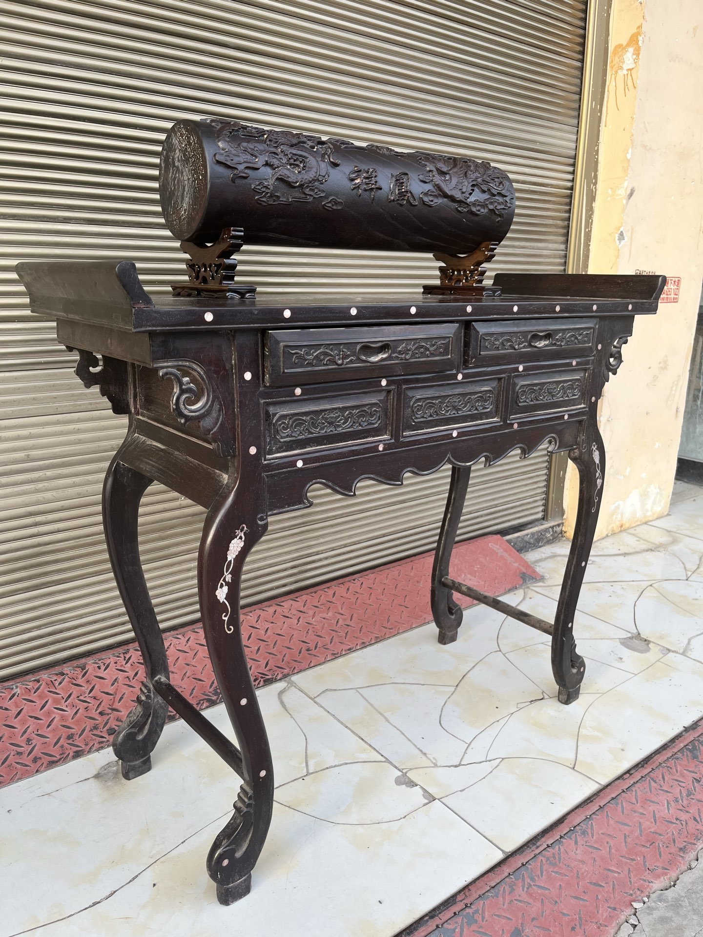 Qing Dynasty Rosewood covered with Venus ox hair pattern smooth polishing colored shell case