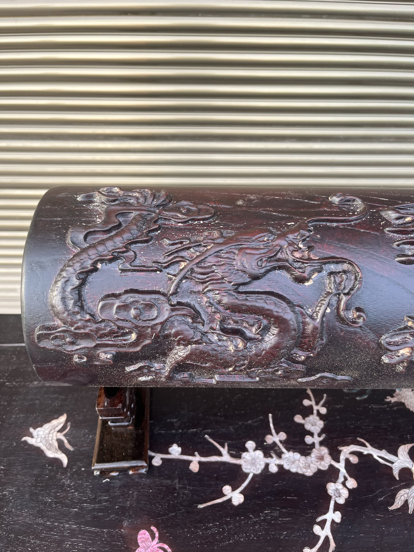 Qing Dynasty Rosewood covered with Venus ox hair pattern smooth polishing colored shell case