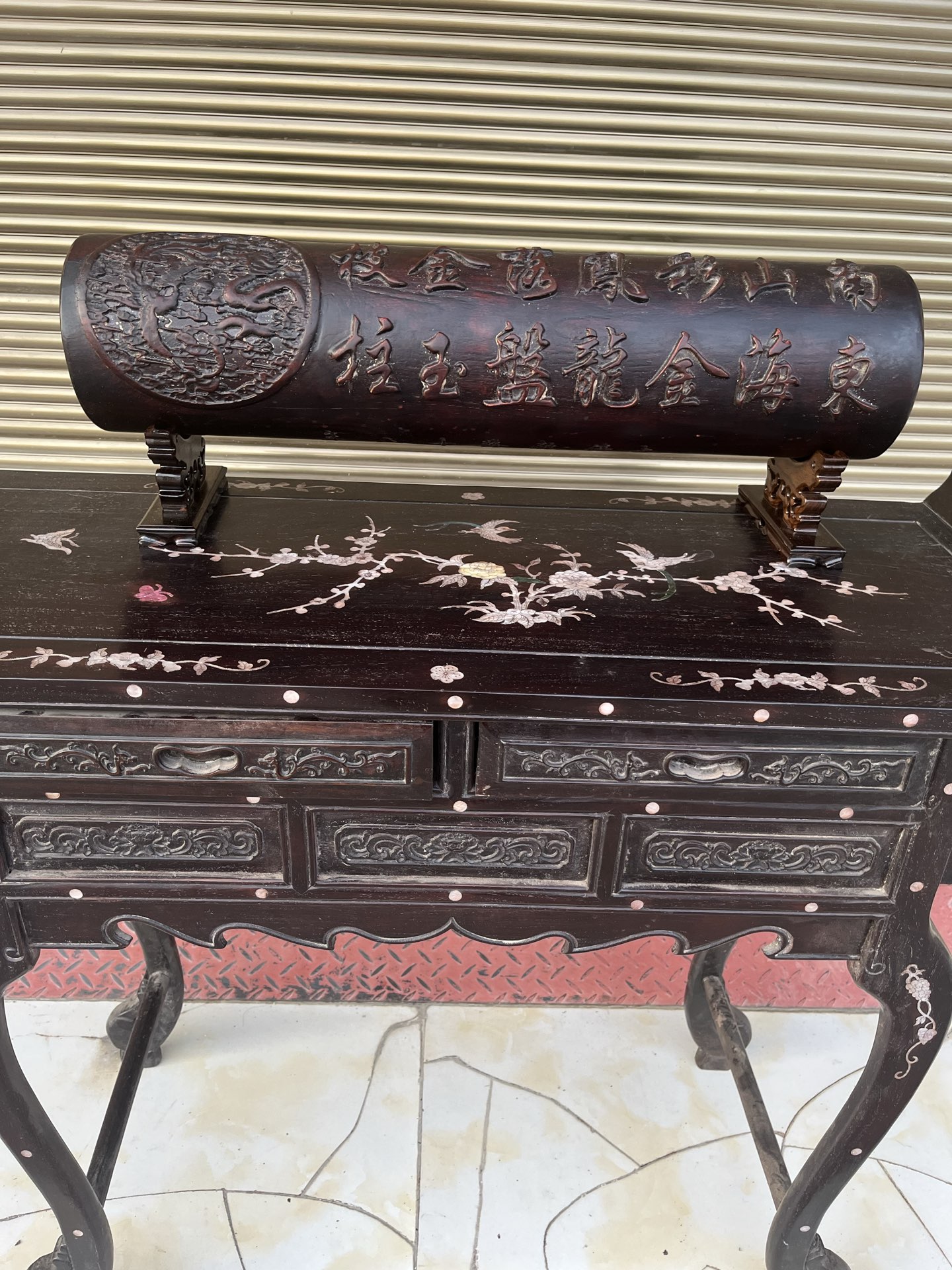 Qing Dynasty Rosewood covered with Venus ox hair pattern smooth polishing colored shell case