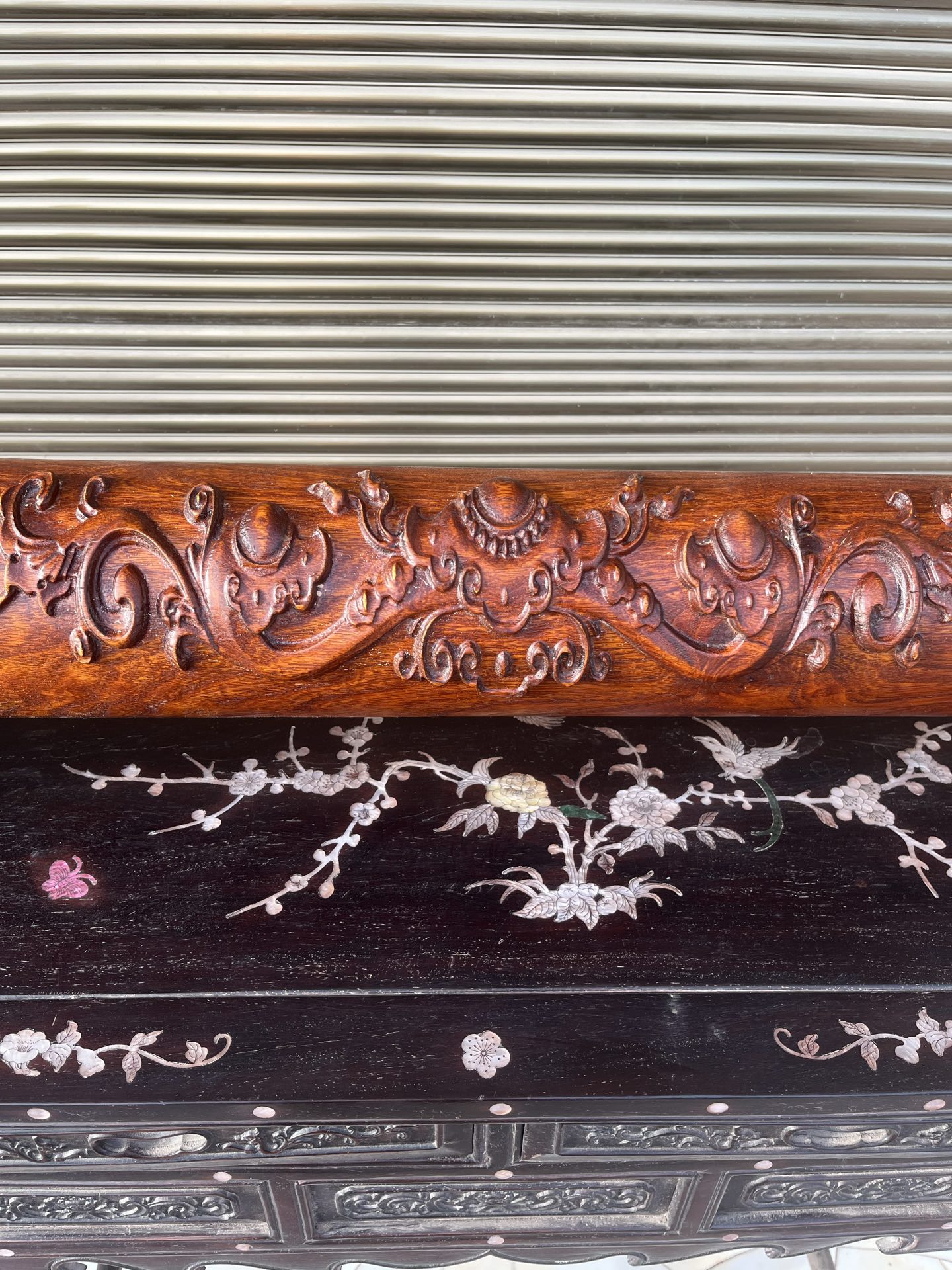 Qing Dynasty Rosewood covered with Venus ox hair pattern smooth polishing colored shell case
