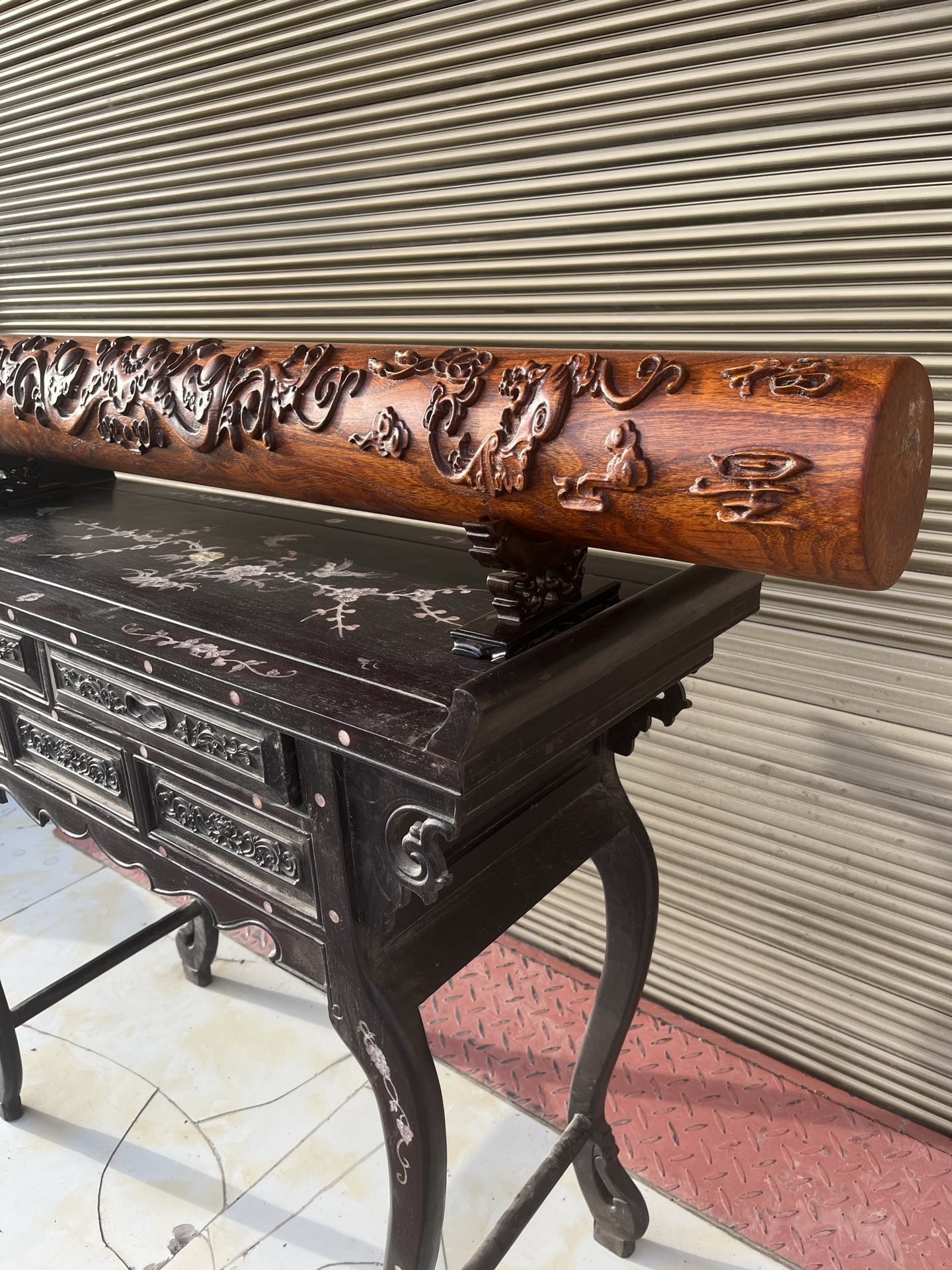 Qing Dynasty Rosewood covered with Venus ox hair pattern smooth polishing colored shell case