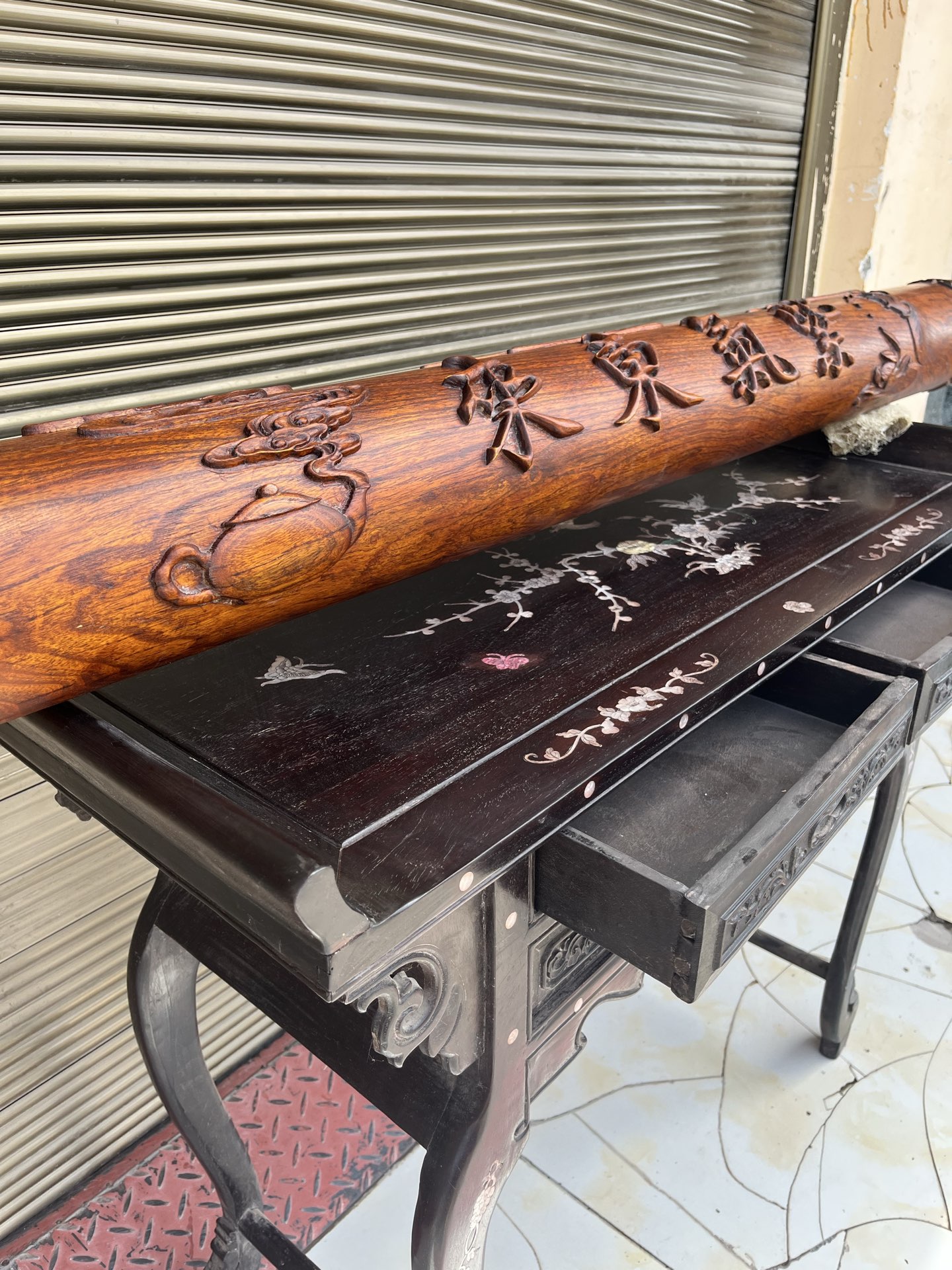 Qing Dynasty Rosewood covered with Venus ox hair pattern smooth polishing colored shell case