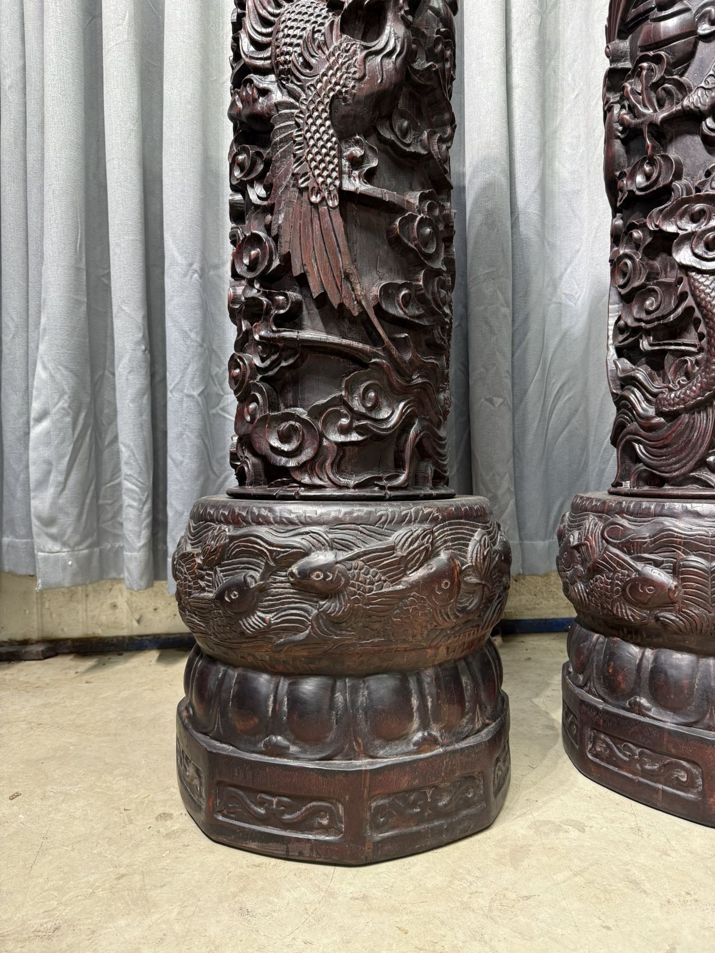 Qing Dynasty Rosewood carving dragon and phoenix pattern Feng Shui pillar