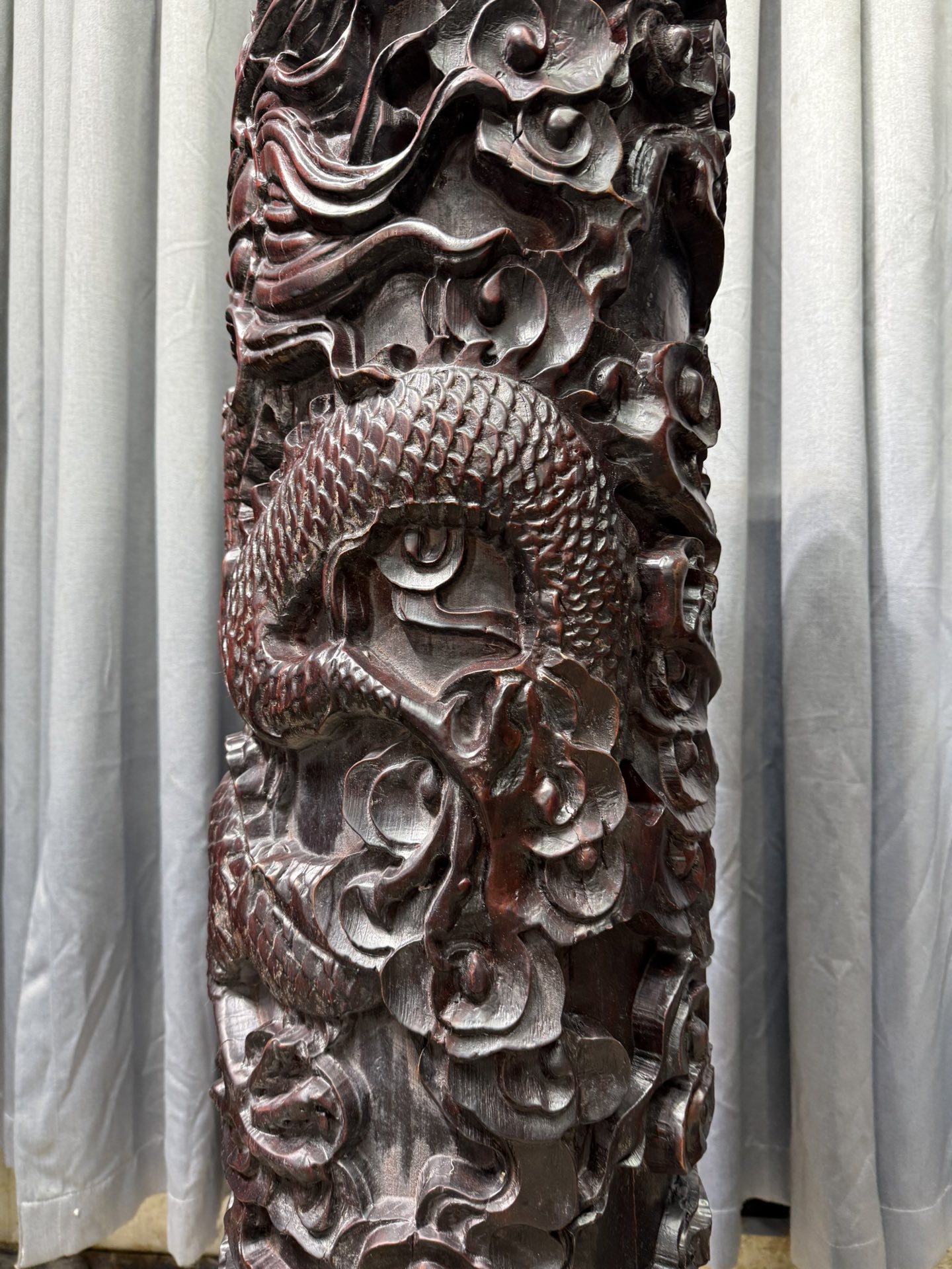 Qing Dynasty Rosewood carving dragon and phoenix pattern Feng Shui pillar
