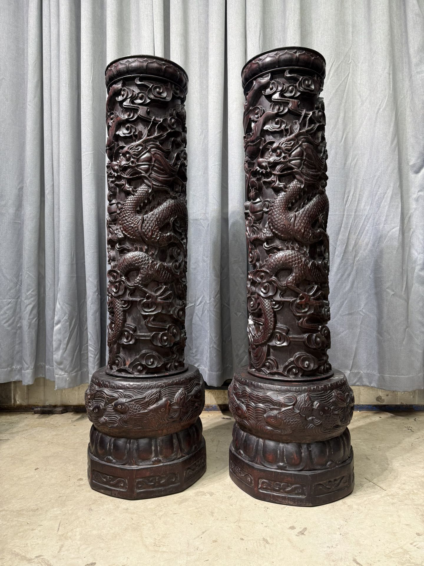 Qing Dynasty Rosewood carving dragon and phoenix pattern Feng Shui pillar