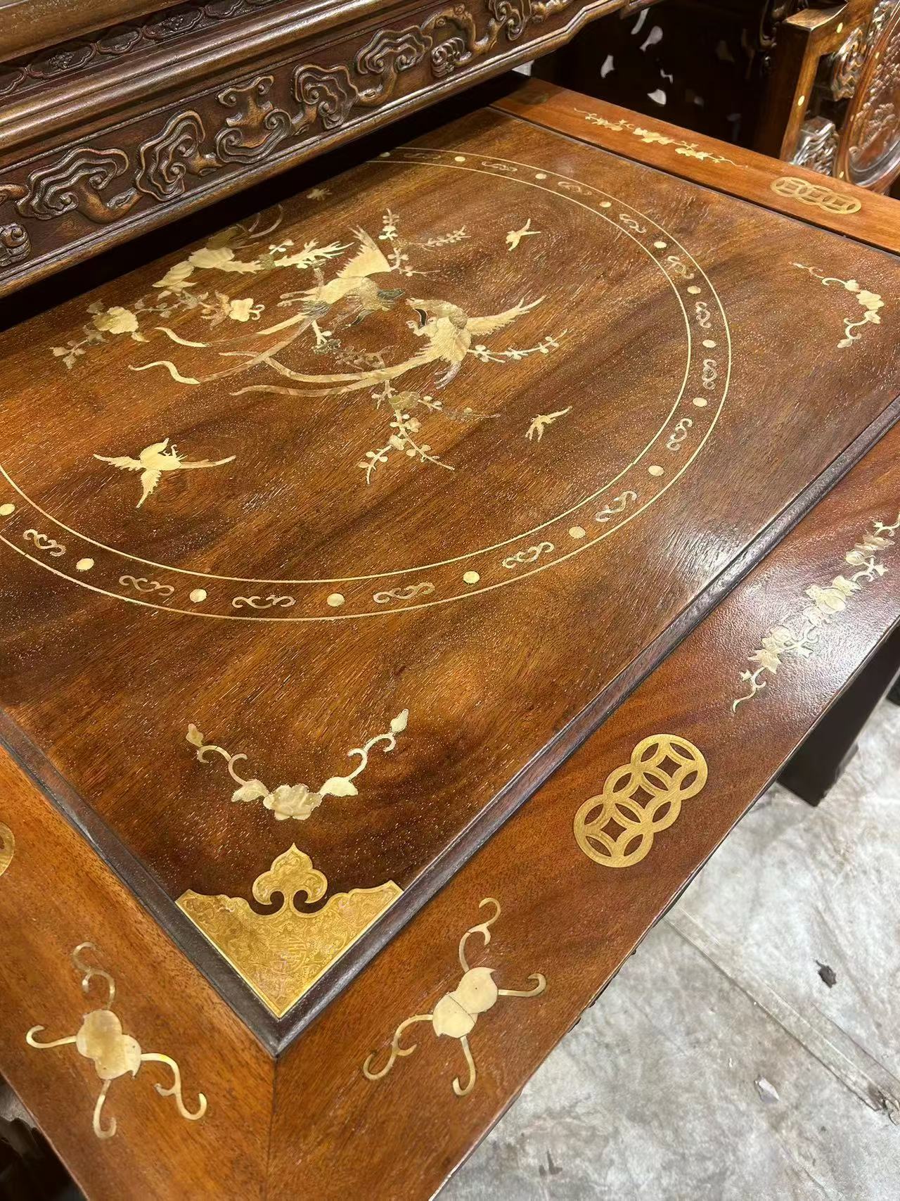 Qing Dynasty Rosewood inlaid high-quality shells and copper-clad nave Six-piece set Tables Chair