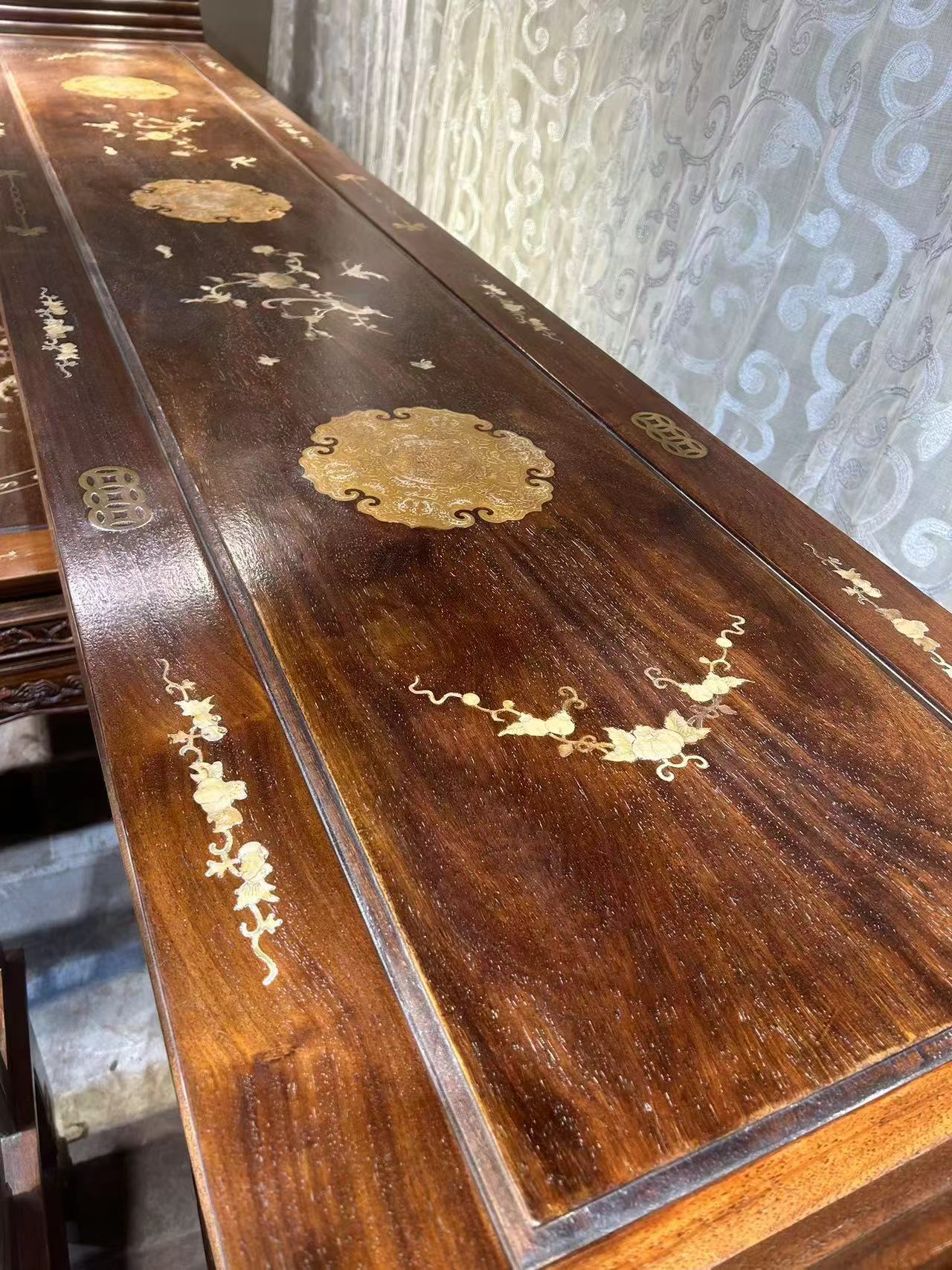 Qing Dynasty Rosewood inlaid high-quality shells and copper-clad nave Six-piece set Tables Chair