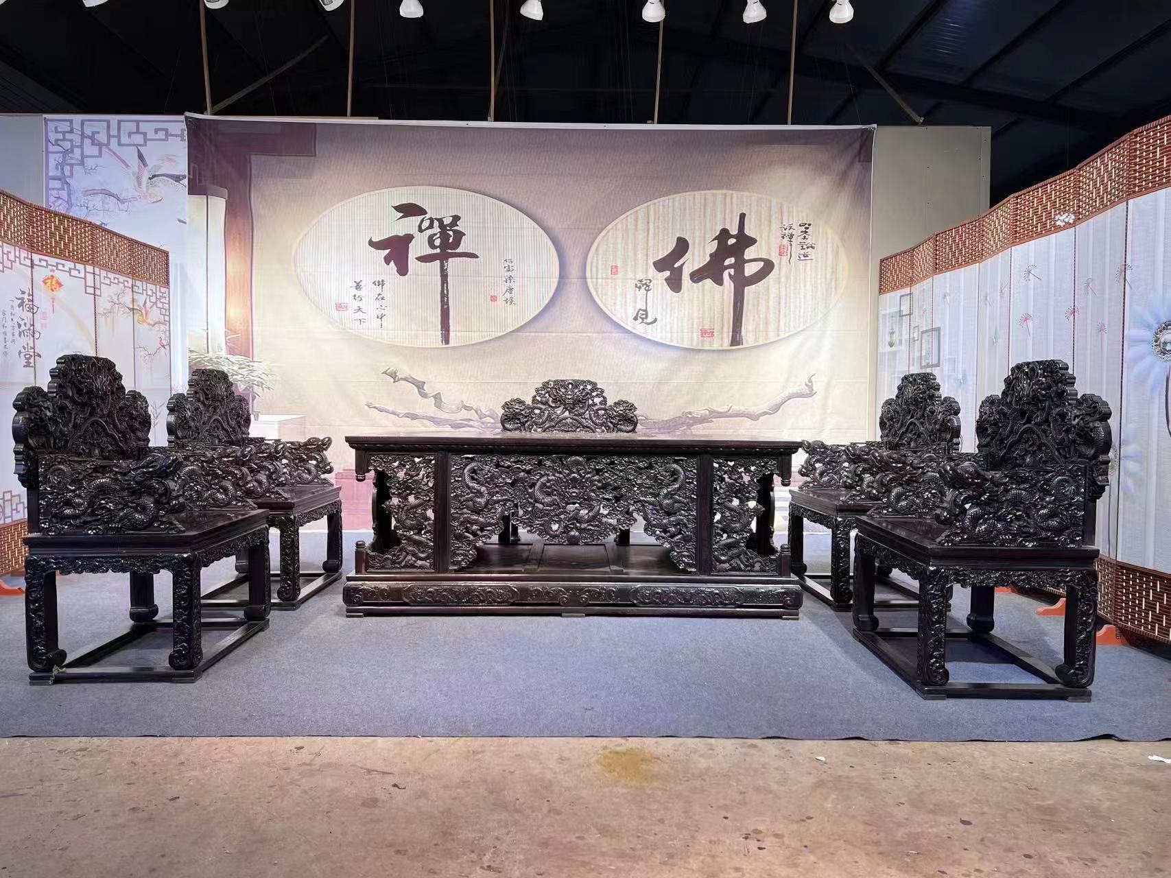 Qing Dynasty Rosewood curved hand dragon pattern five large thrones tea Tables and chair