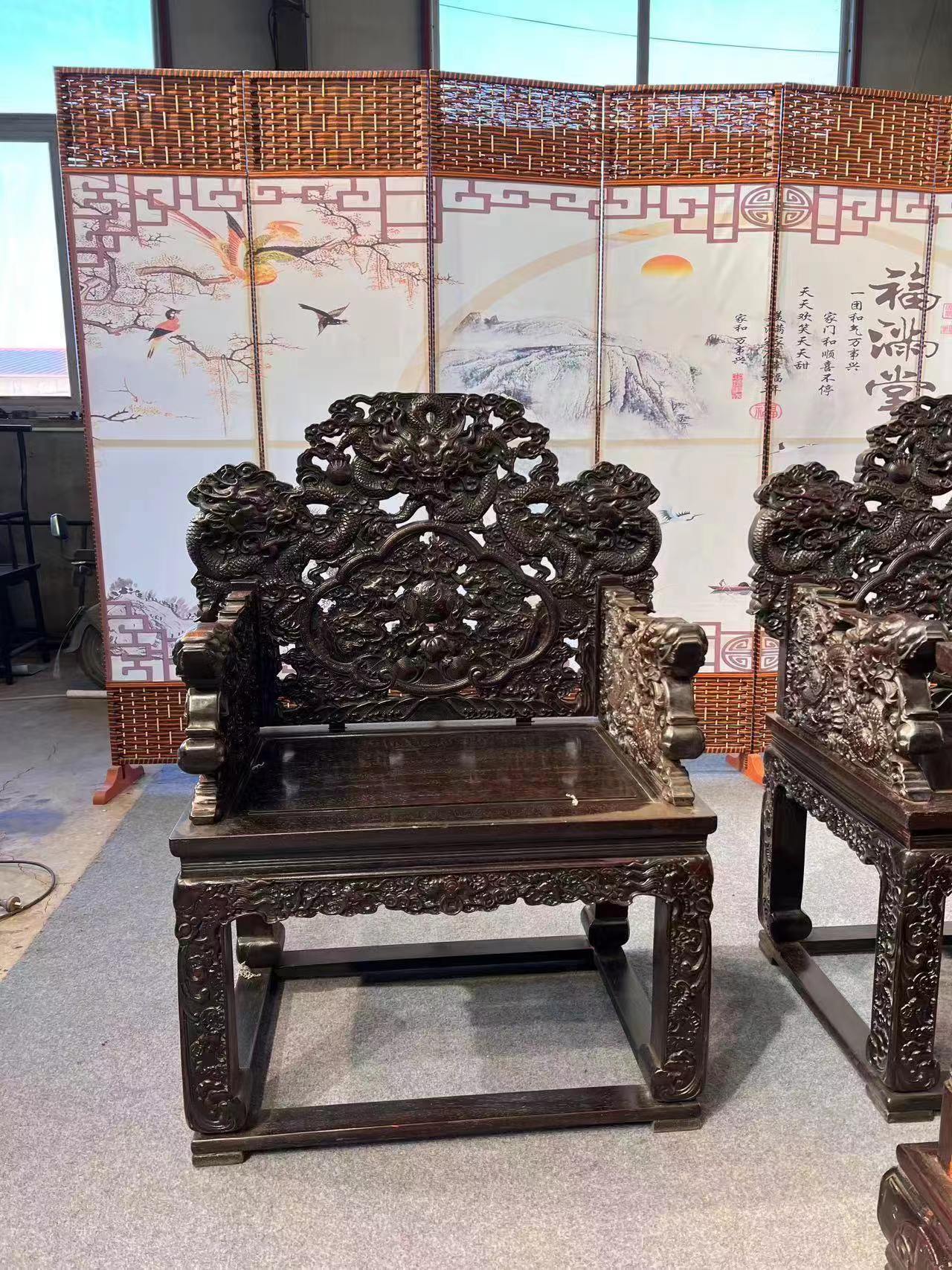 Qing Dynasty Rosewood curved hand dragon pattern five large thrones tea Tables and chair