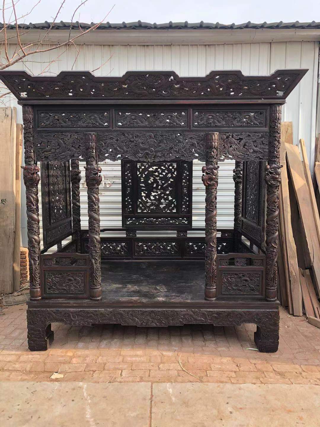Qing Dynasty Red Sandalwood traditional mortise-and-tenon structure eight-step dragon pattern bed