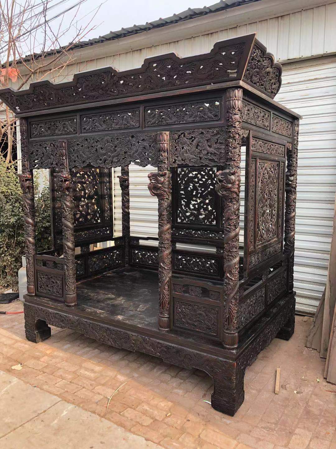 Qing Dynasty Red Sandalwood traditional mortise-and-tenon structure eight-step dragon pattern bed